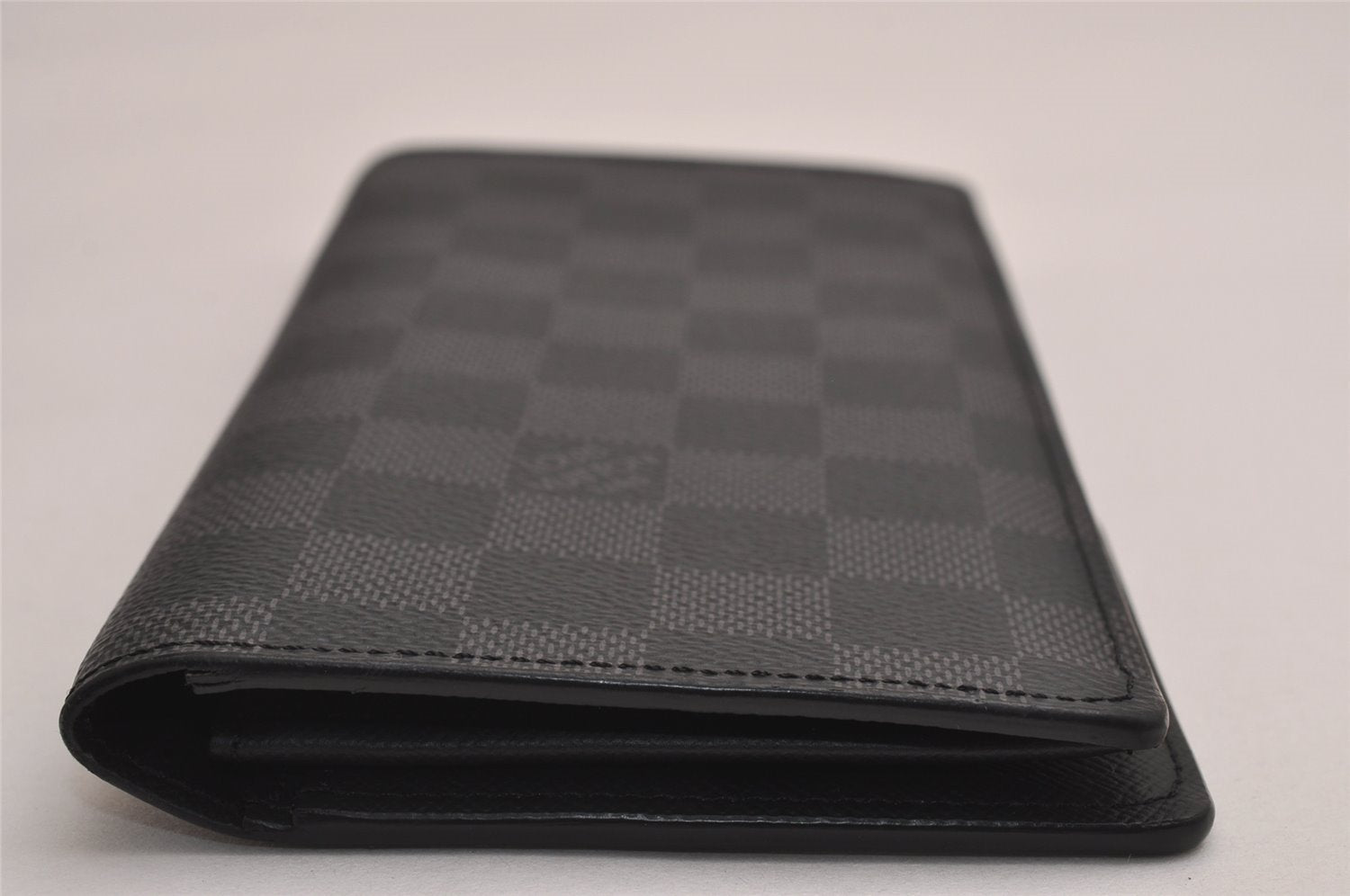 Authentic Louis Vuitton Damier Graphite Portefeuille Brazza N62665 Wallet 3157J