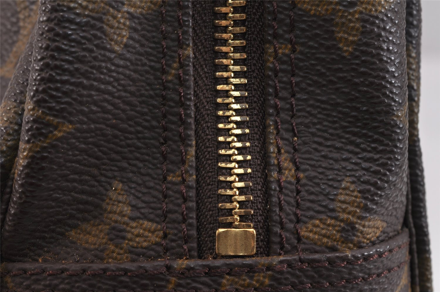 Auth Louis Vuitton Monogram Trousse Toilette 28 Clutch Bag M47522 Junk 3158K