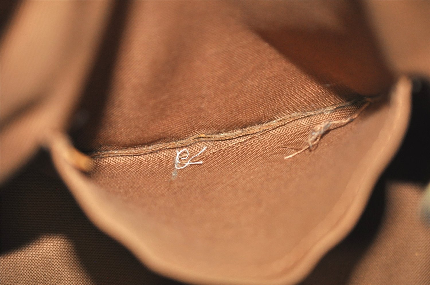 Authentic Louis Vuitton Monogram Batignolles Hand Tote Bag M51156 Junk 3163J