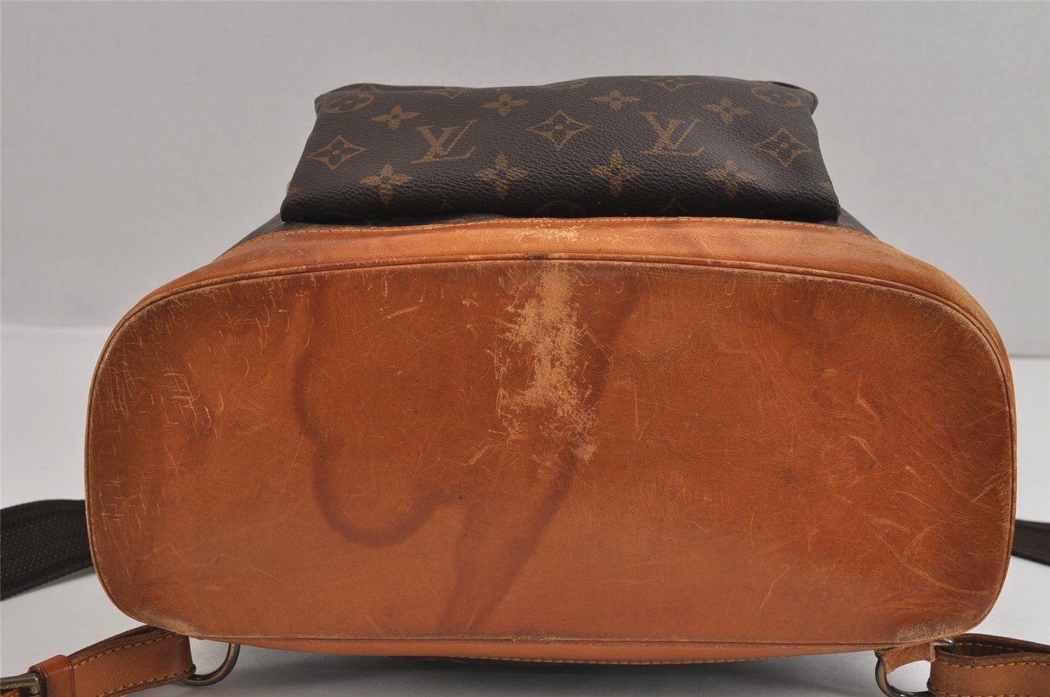 Authentic Louis Vuitton Monogram Montsouris GM Backpack M51135 LV 3165J