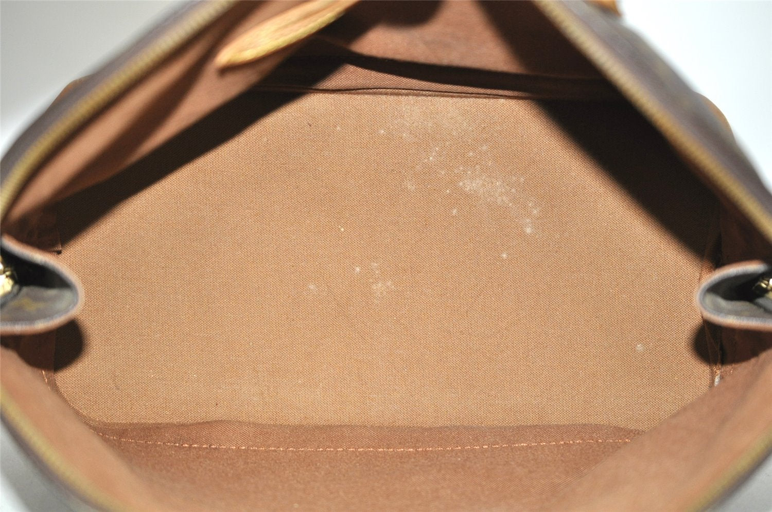 Authentic Louis Vuitton Monogram Alma Hand Bag Purse M51130 LV 3166K