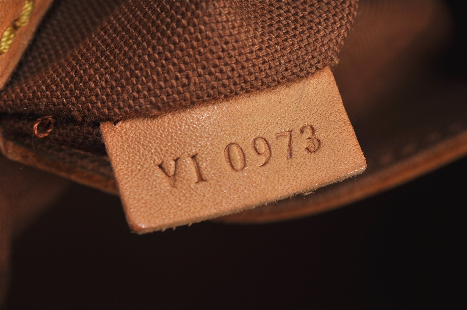 Authentic Louis Vuitton Monogram Alma Hand Bag Purse M51130 LV 3166K