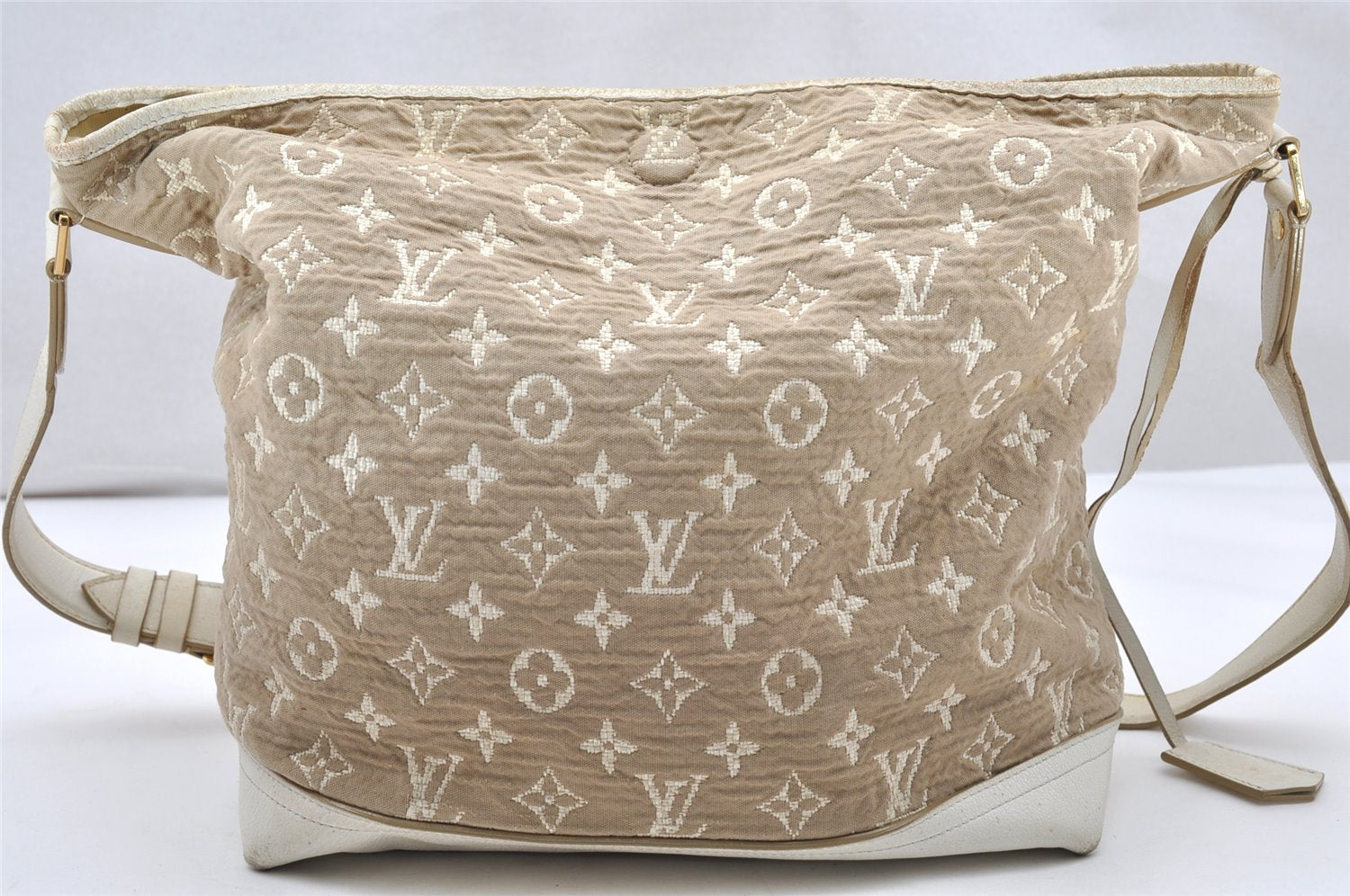 Authentic Louis Vuitton Monogram Sabbia Besace Shoulder Bag M93499 Beige 3170K