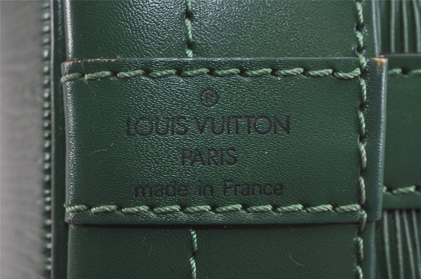 Authentic Louis Vuitton Epi Noe Shoulder Drawstring Bag Green M44004 LV 3172J