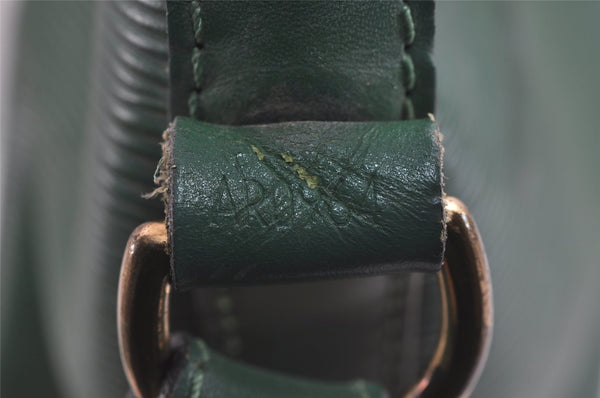 Authentic Louis Vuitton Epi Noe Shoulder Drawstring Bag Green M44004 LV 3172J