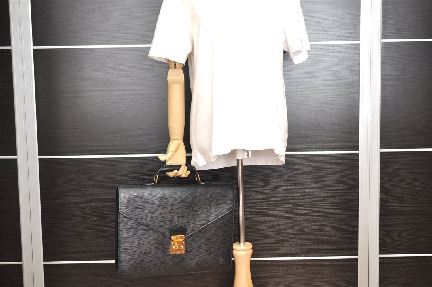 Authentic Louis Vuitton Epi Serviette Conseiller Briefcase Black M54422 LV 3173I