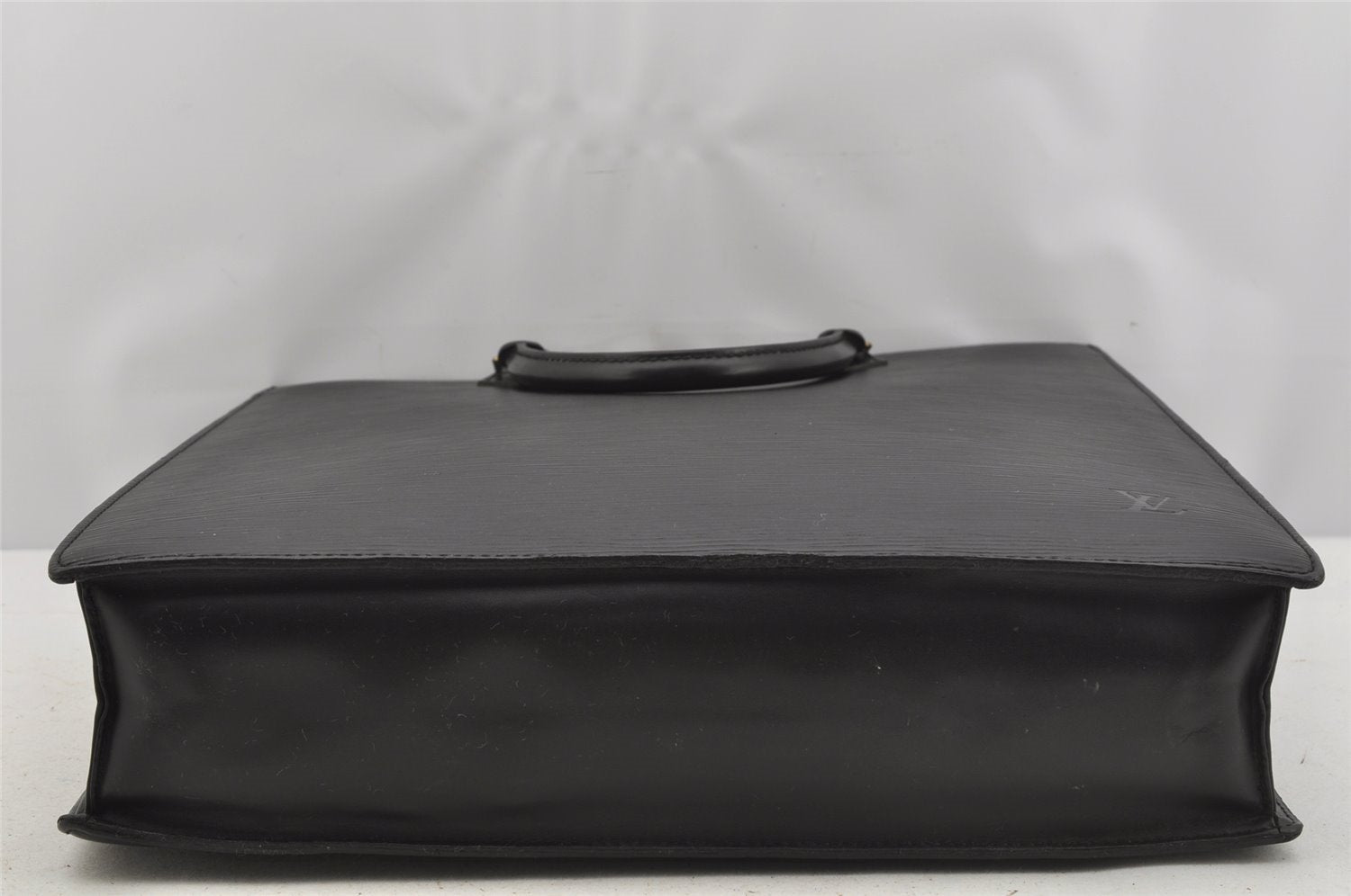 Authentic Louis Vuitton Epi Leather Sac Plat Hand Bag M59082 Black LV Junk 3176J