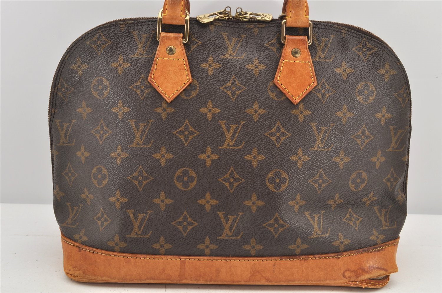 Authentic Louis Vuitton Monogram Alma Hand Bag Purse M51130 LV Junk 3183K
