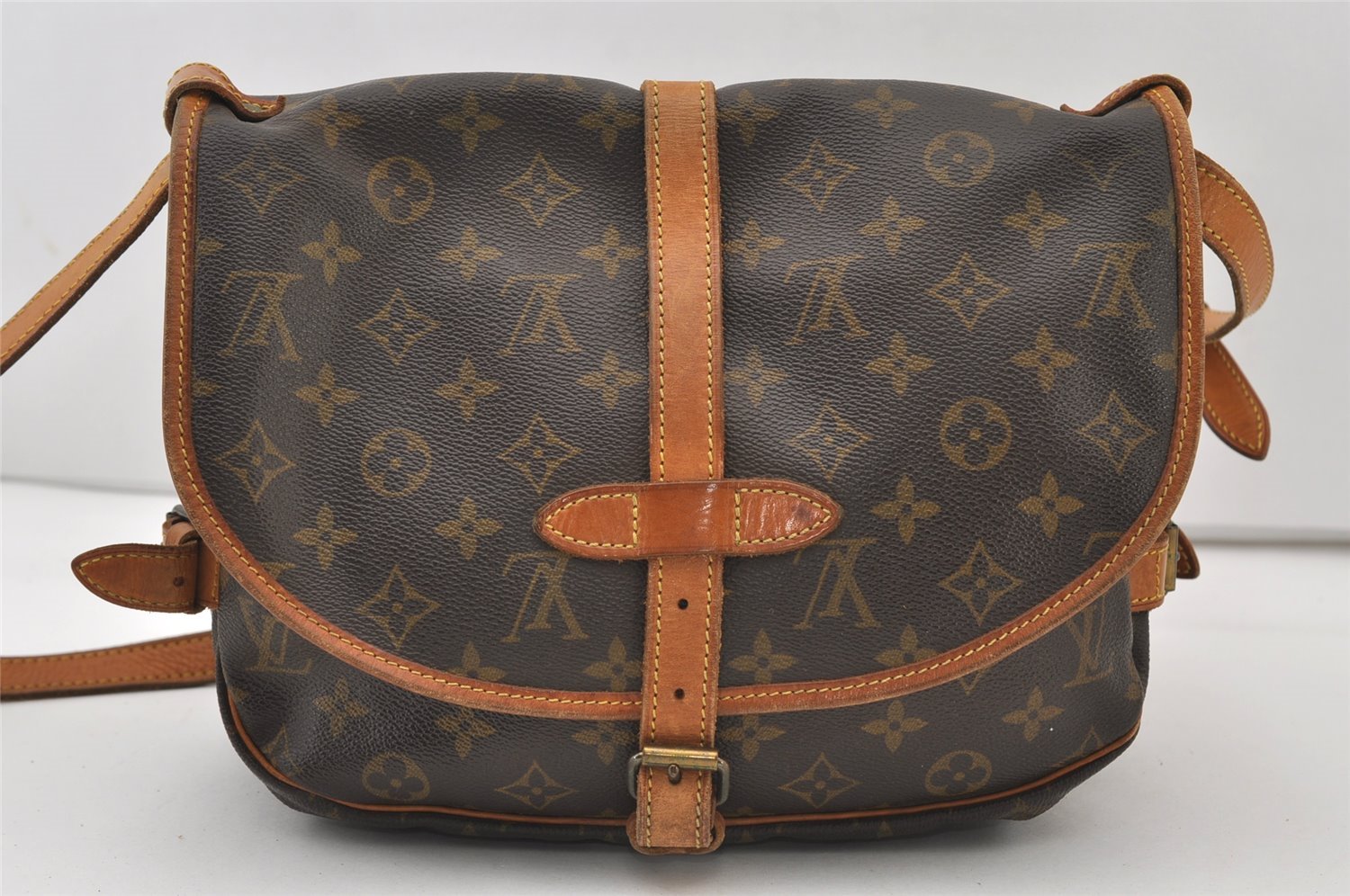 Authentic Louis Vuitton Monogram Saumur 30 Shoulder Cross Bag M42256 LV 3189J