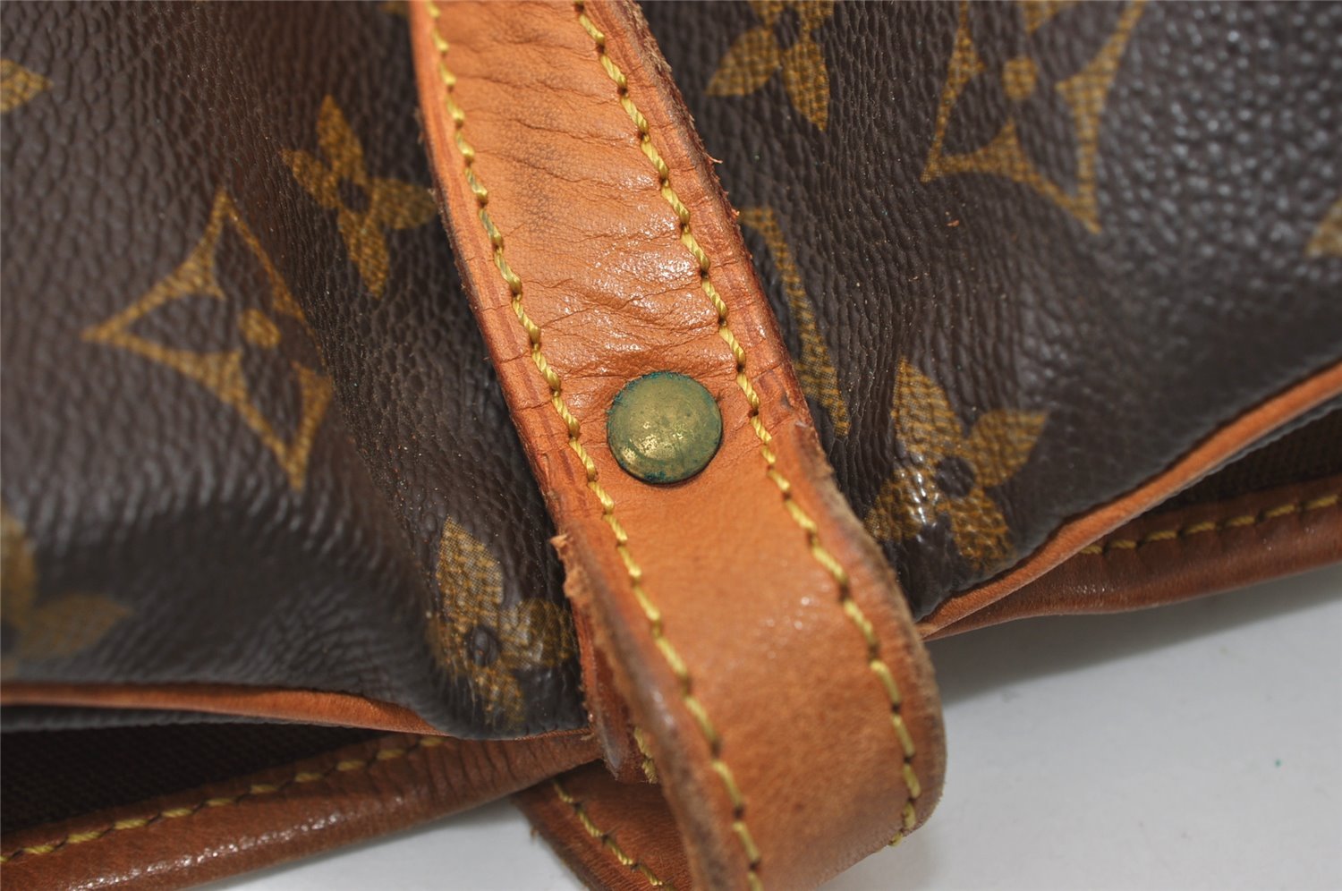 Authentic Louis Vuitton Monogram Saumur 30 Shoulder Cross Bag M42256 LV 3189J