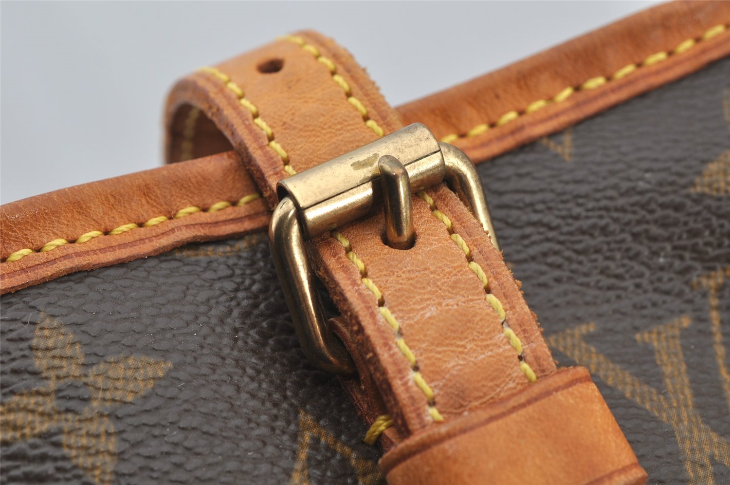 Authentic Louis Vuitton Monogram Bucket PM Shoulder Tote Bag M42238 LV 3190J