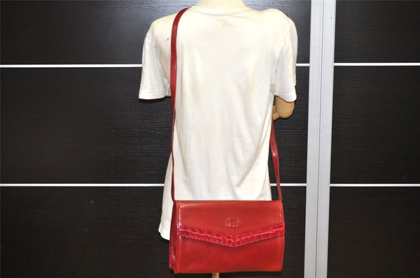 Authentic GUCCI Vintage Shoulder Cross Body Bag Purse Leather Red 3197K