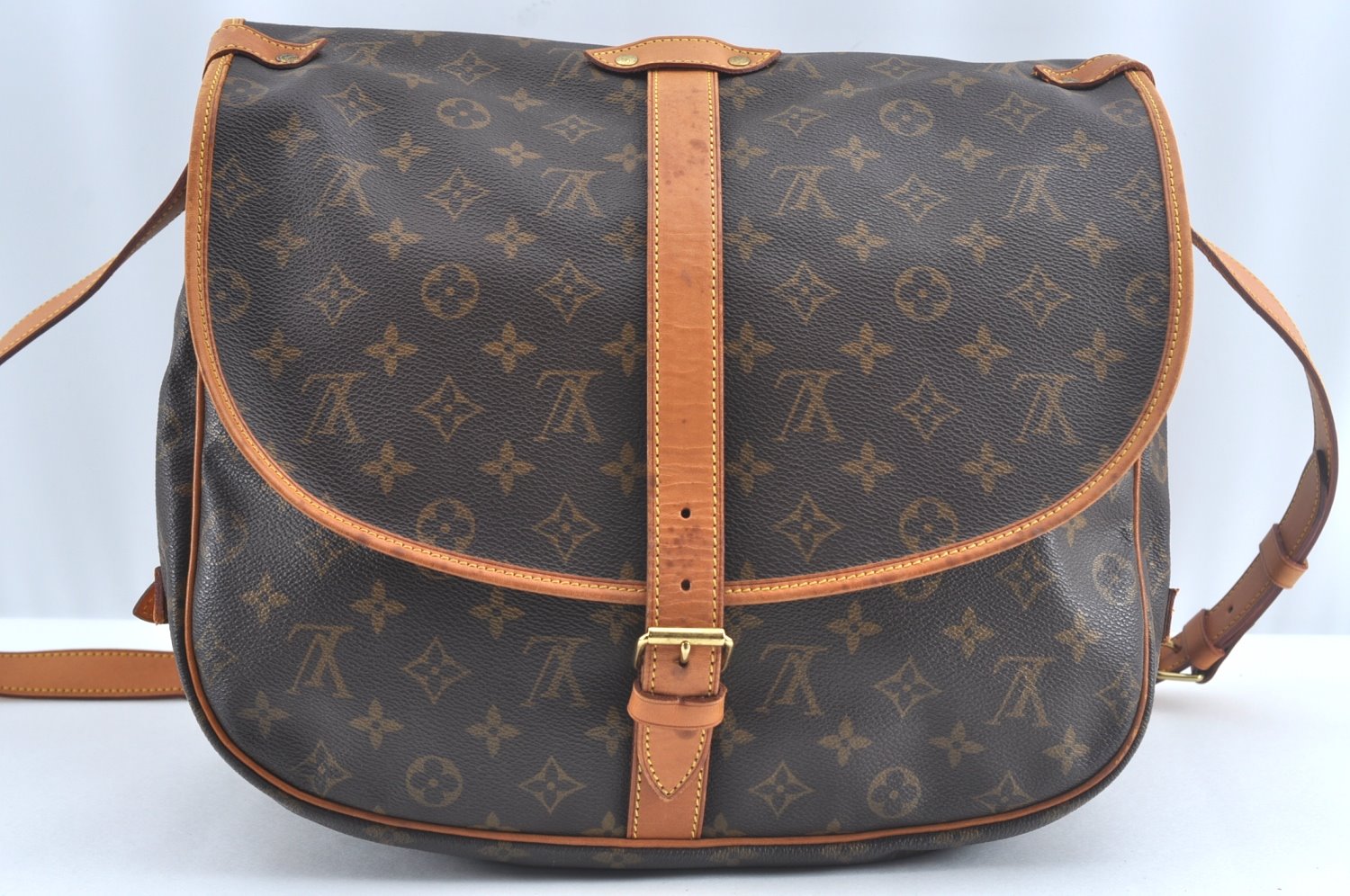 Authentic Louis Vuitton Monogram Saumur 35 Shoulder Cross Bag M42254 LV 3199J