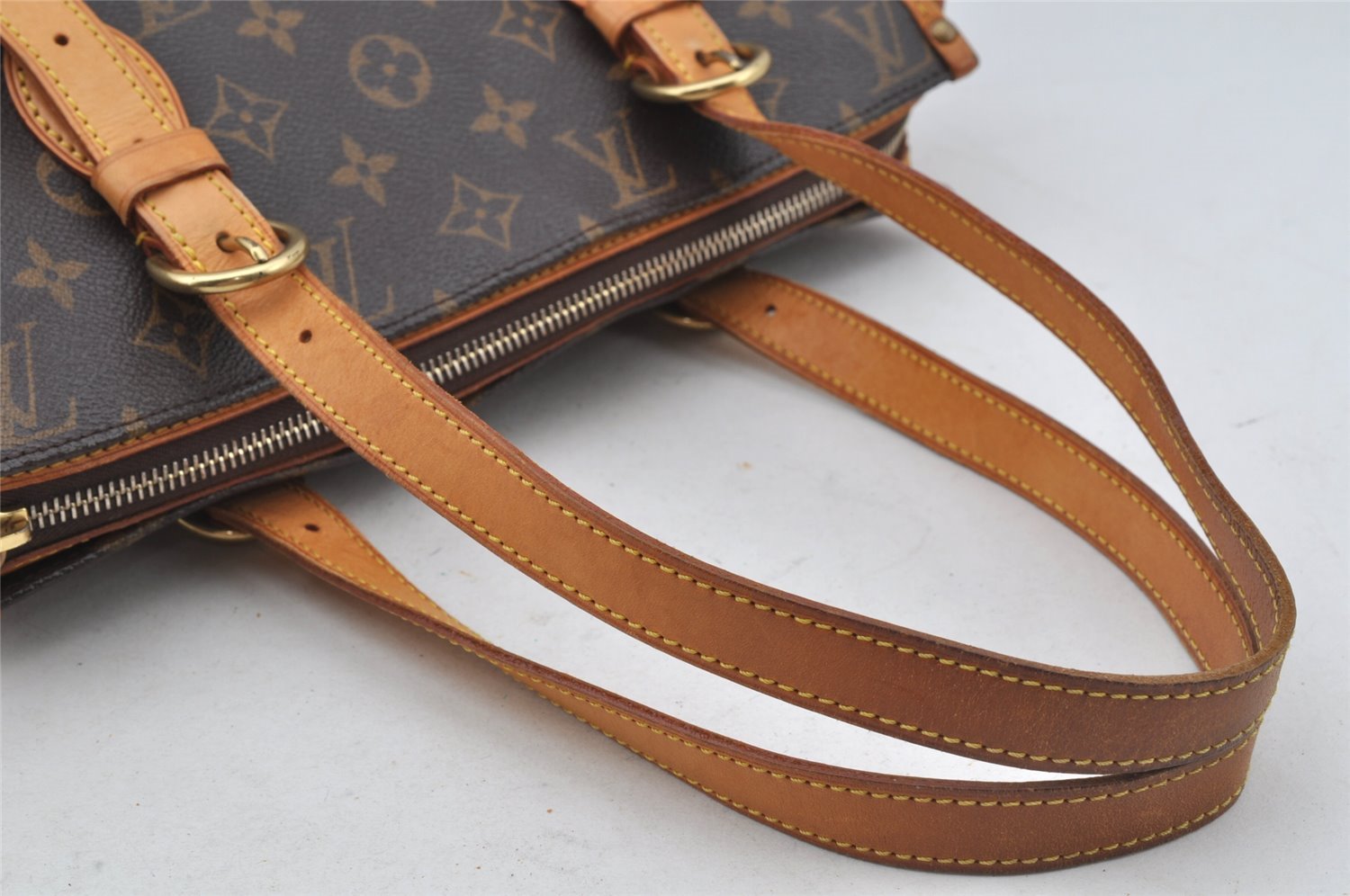 Authentic Louis Vuitton Monogram Popincourt Haut Shoulder Bag M40007 LV 3205J