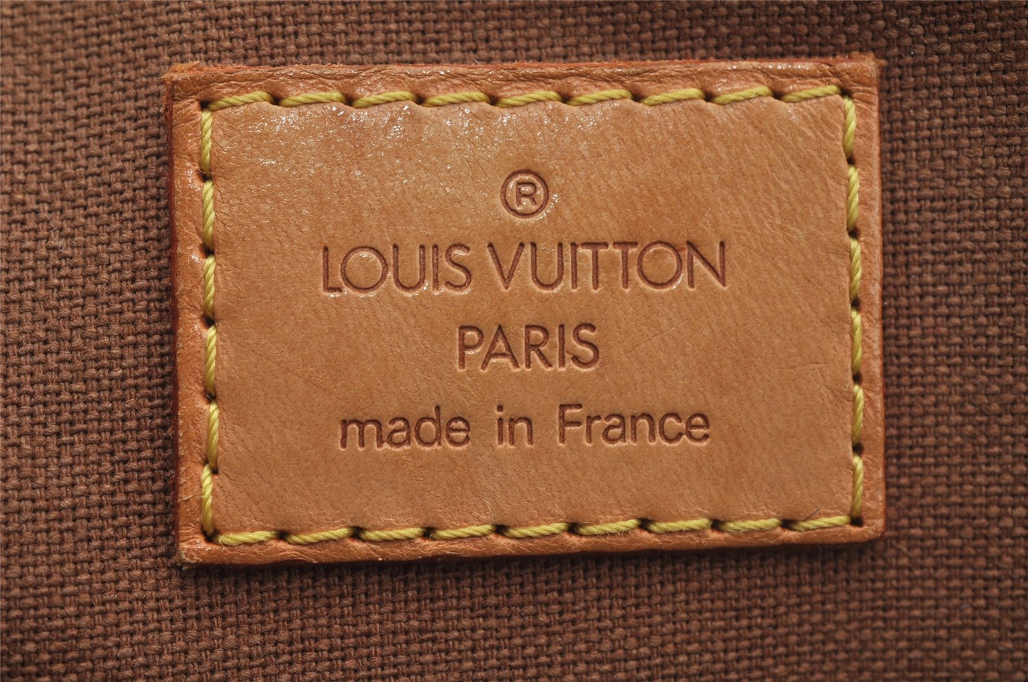 Authentic Louis Vuitton Monogram Popincourt Haut Shoulder Bag M40007 LV 3205J