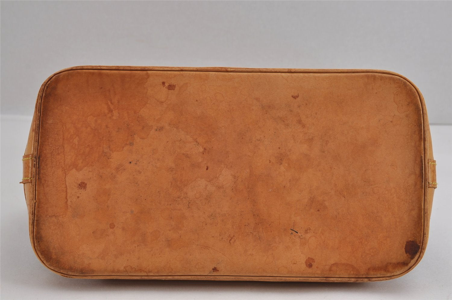 Authentic Louis Vuitton Monogram Alma Hand Bag Purse M51130 LV 3206J