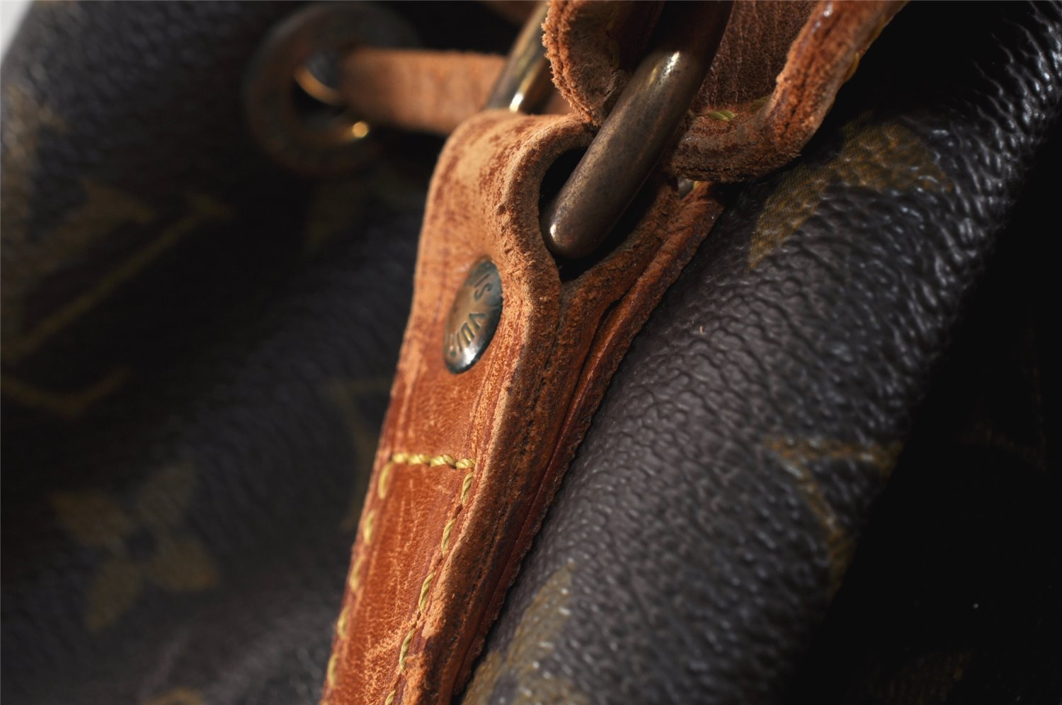 Authentic Louis Vuitton Monogram Noe Shoulder Drawstring Bag M42224 LV 3209K