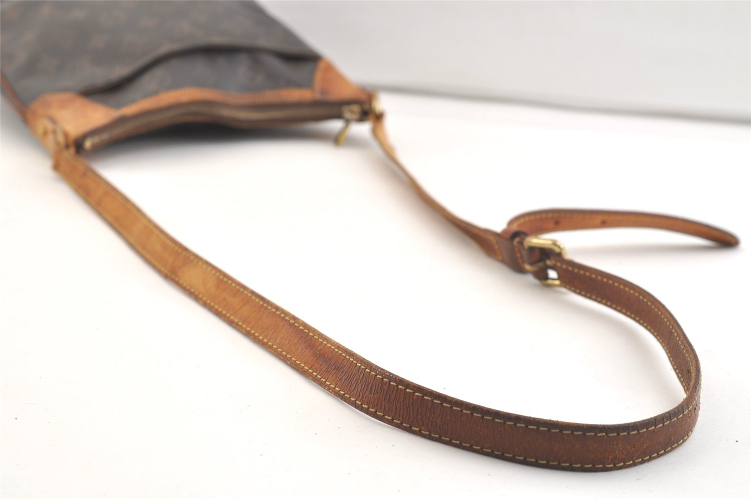 Authentic Louis Vuitton Monogram Odeon PM Shoulder Cross Bag M56390 Junk 3210K