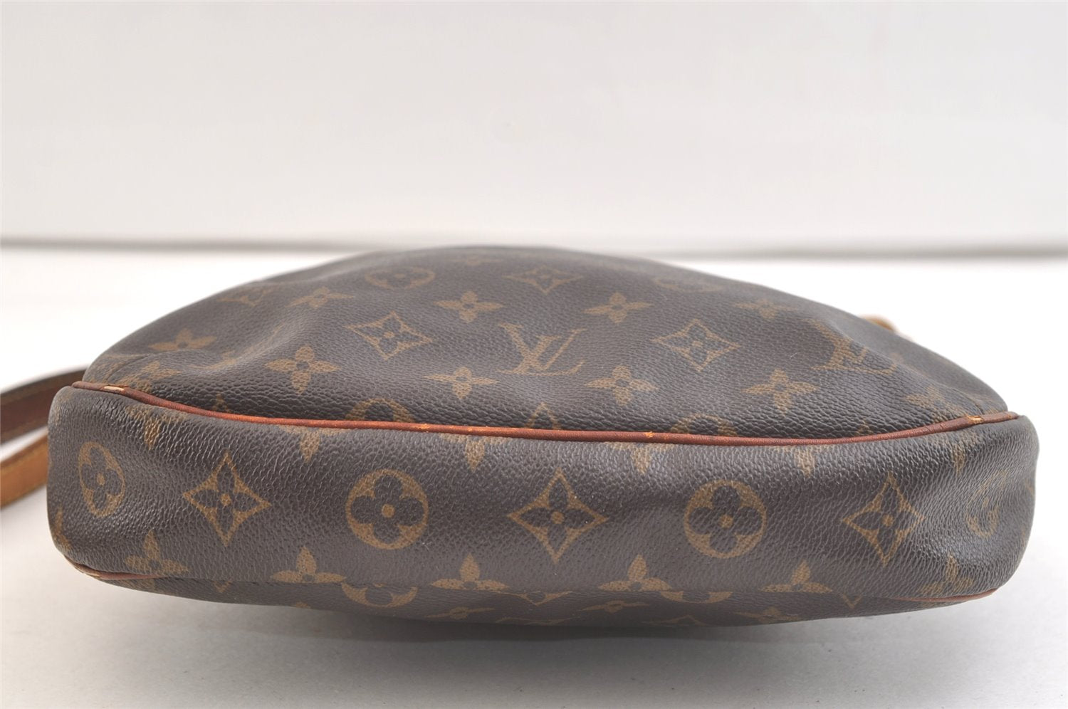 Authentic Louis Vuitton Monogram Odeon PM Shoulder Cross Bag M56390 Junk 3210K