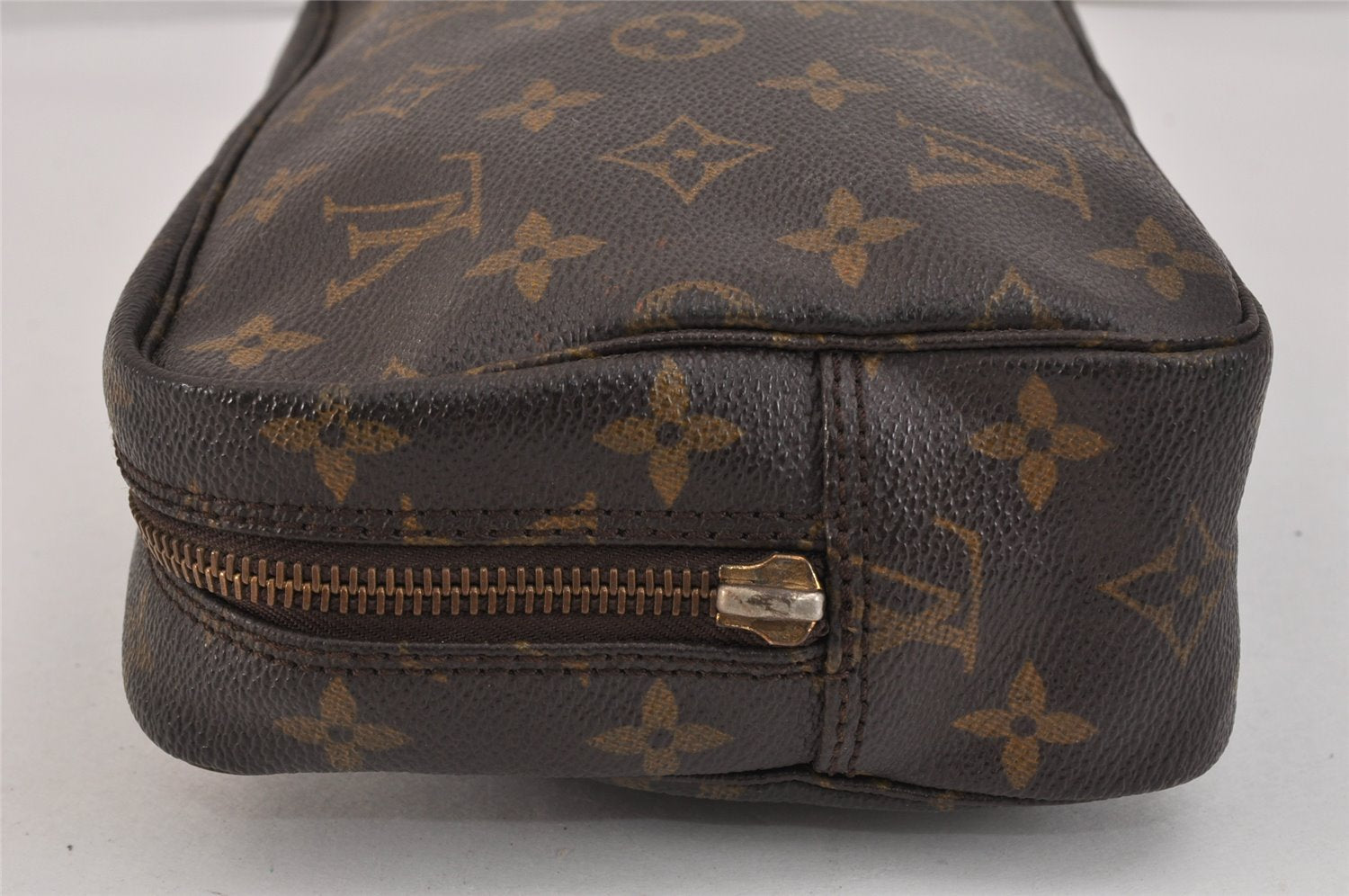 Auth Louis Vuitton Monogram Trousse Toilette 23 Clutch Bag M47524 Junk 3218K