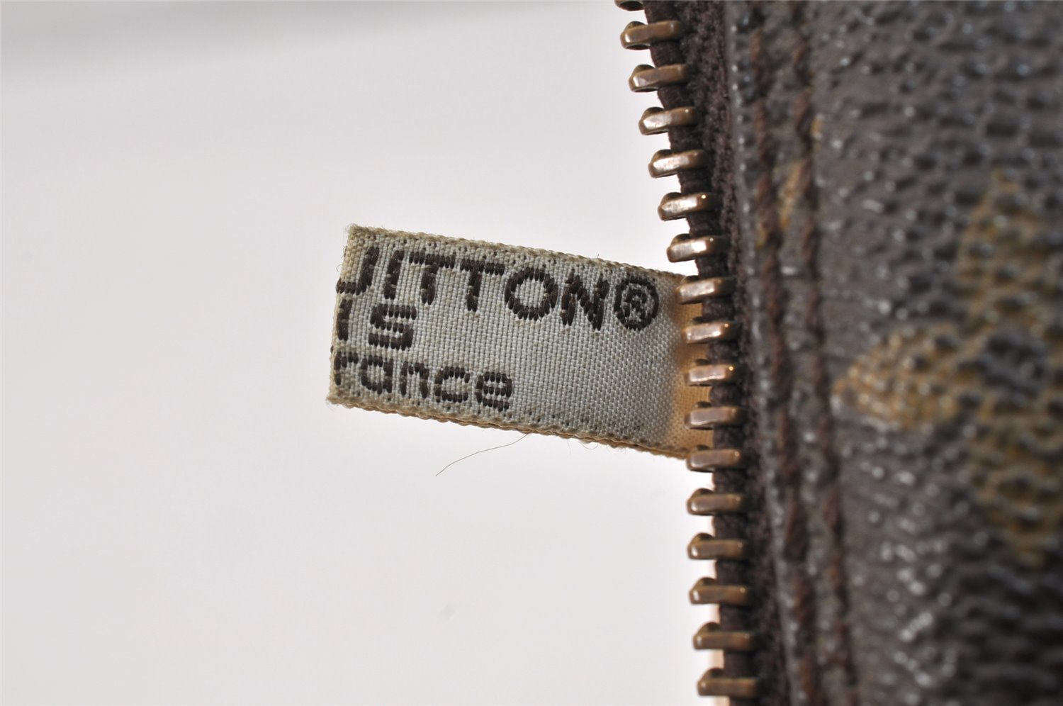 Auth Louis Vuitton Monogram Trousse Toilette 23 Clutch Bag M47524 Junk 3218K