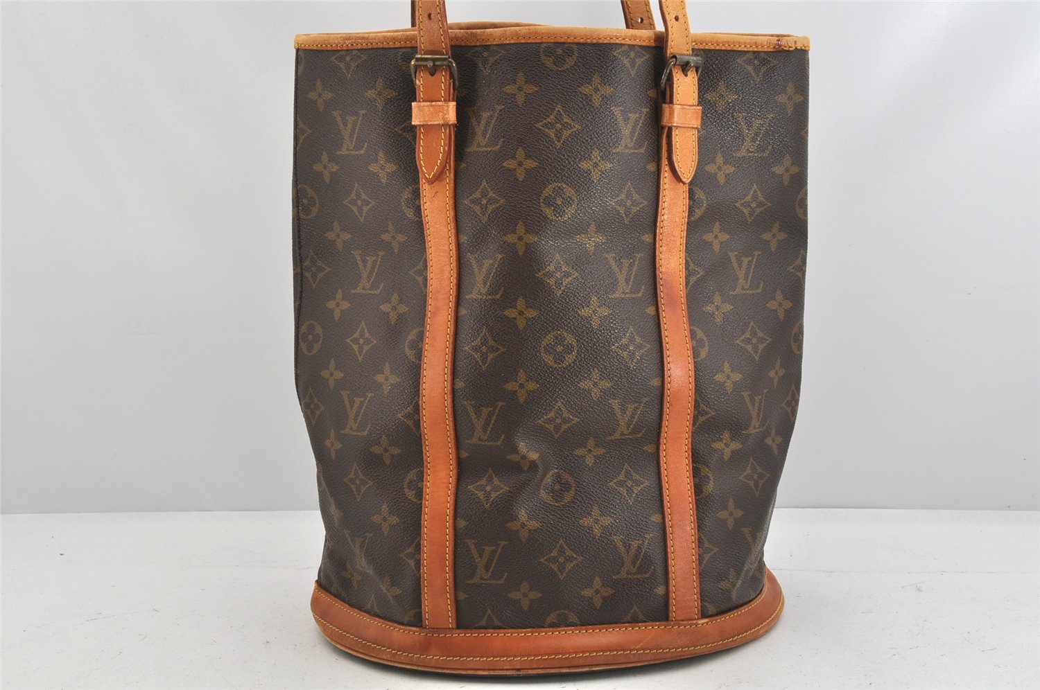 Authentic Louis Vuitton Monogram Bucket GM Shoulder Bag Old Model LV Junk 3220K
