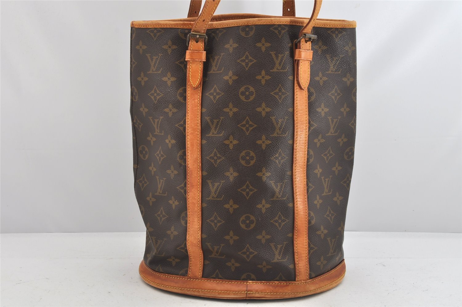 Authentic Louis Vuitton Monogram Bucket GM Shoulder Bag Old Model LV Junk 3220K