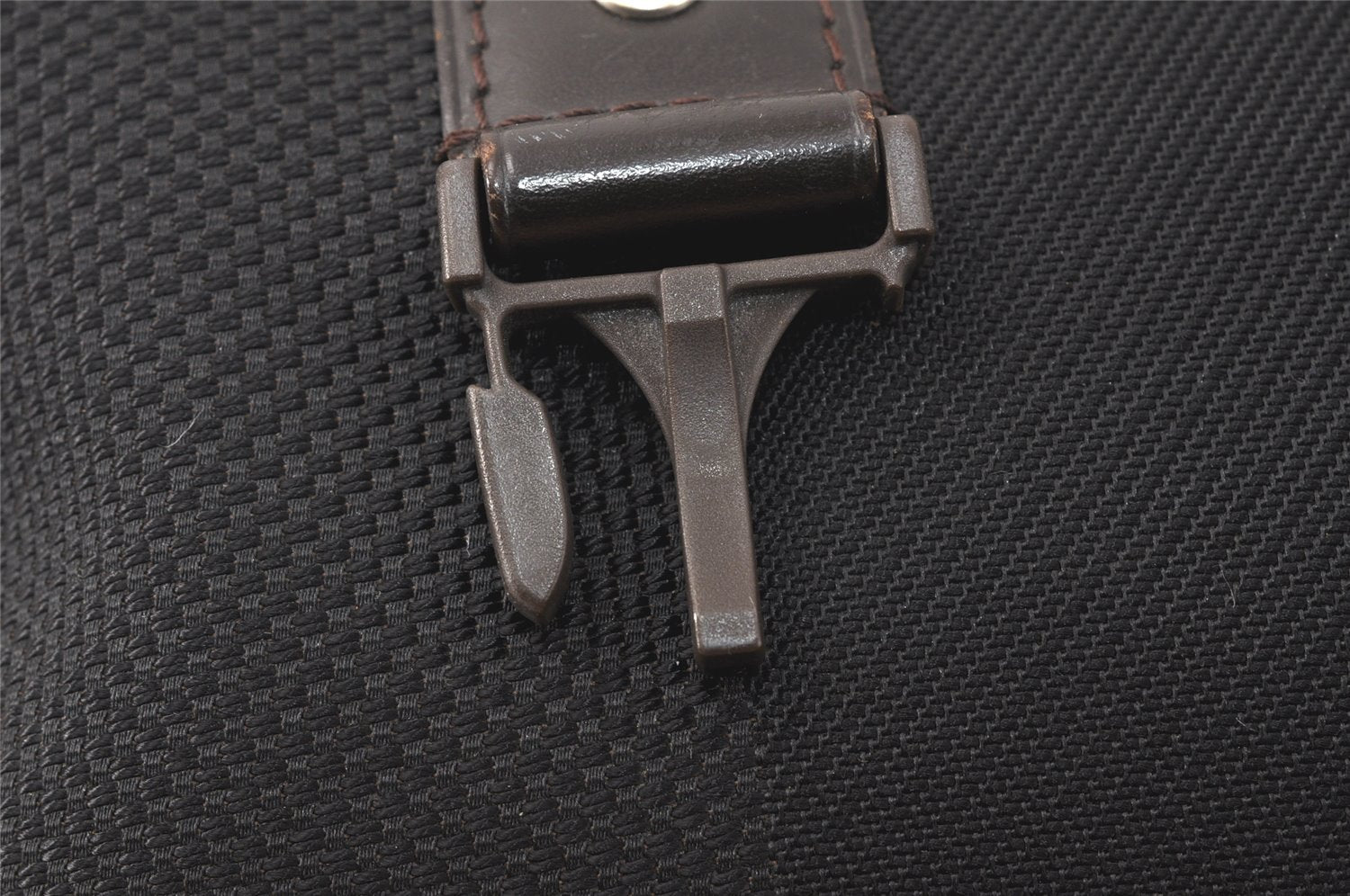 Authentic Louis Vuitton Damier Geant Loup Shoulder Cross Bag M93079 Black 3223K