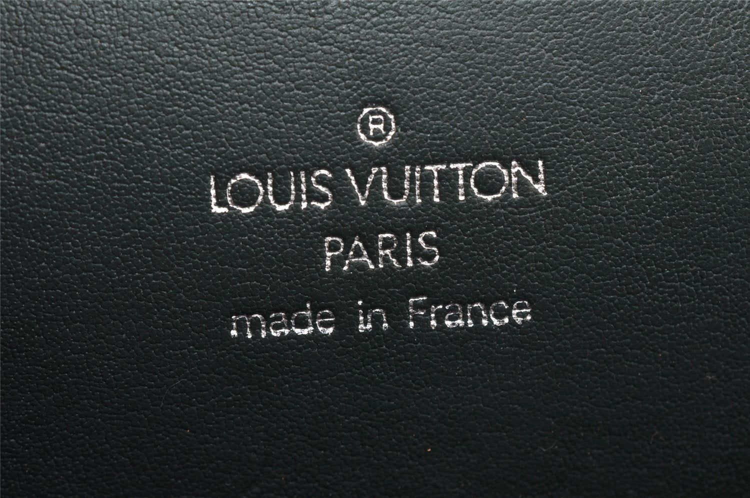 Authentic Louis Vuitton Taiga Kazan Briefcase Business Bag Green M30804 LV 3225K