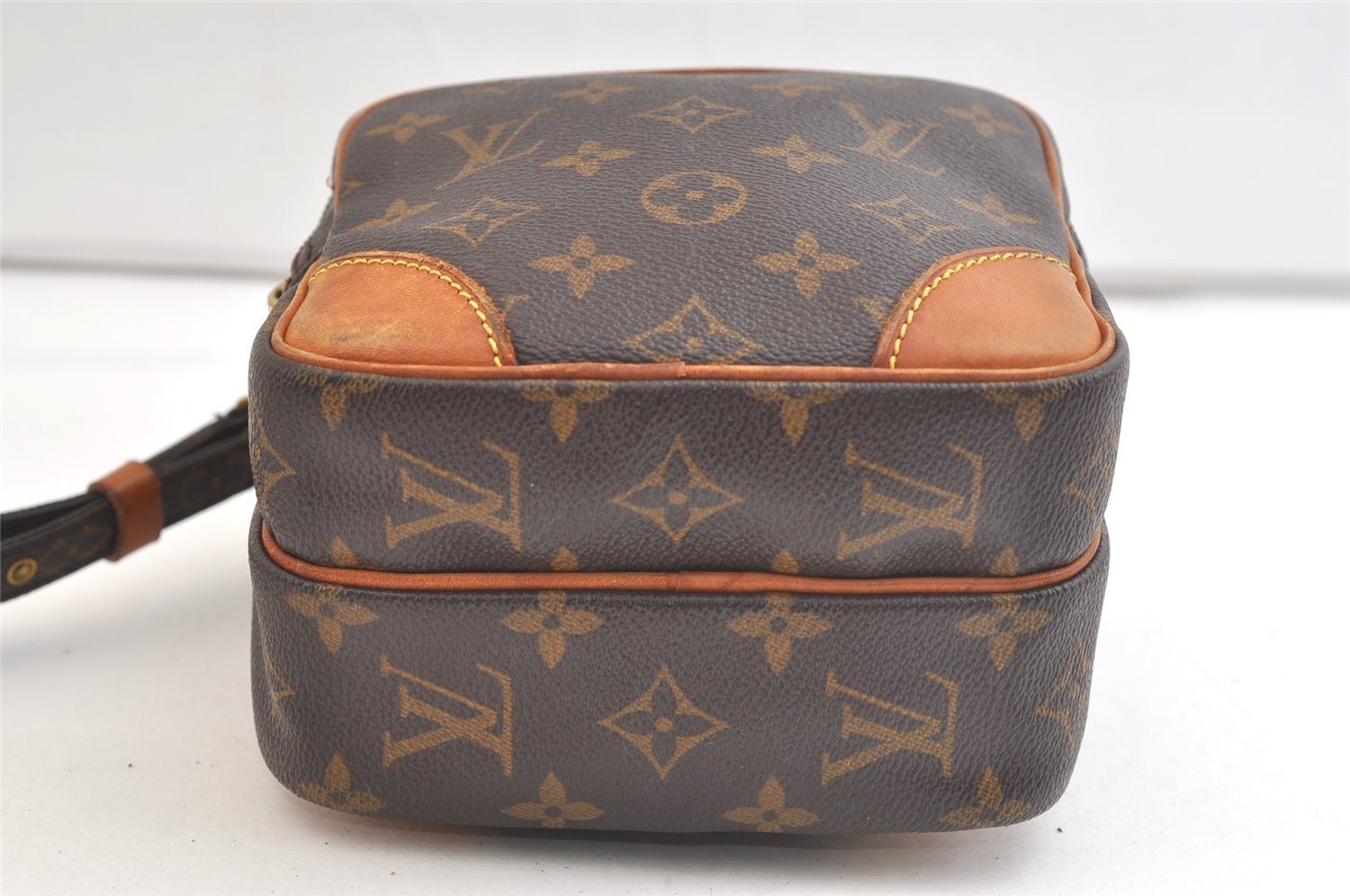 Authentic Louis Vuitton Monogram Amazone Shoulder Cross Bag M45236 Junk 3227K