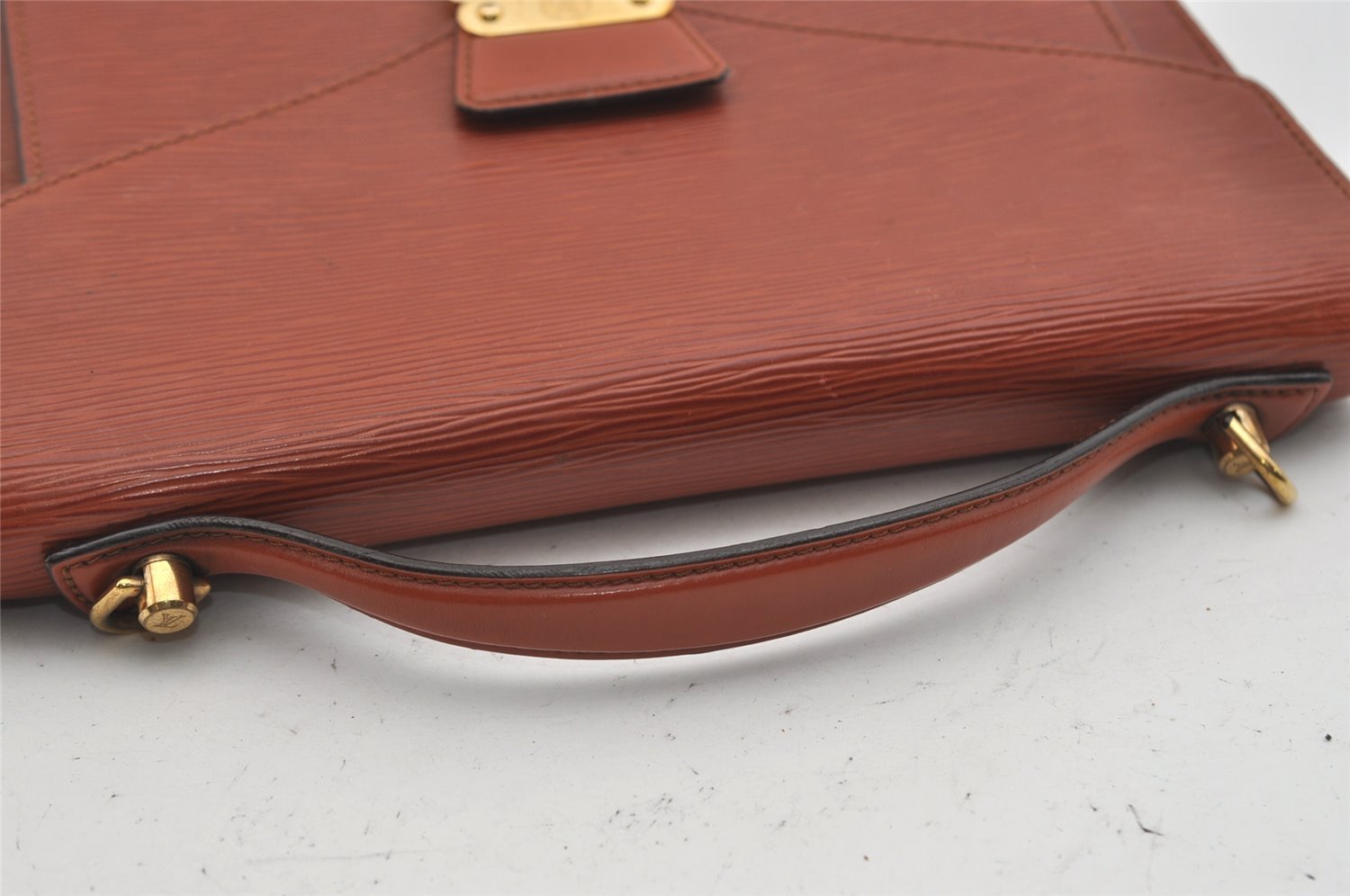 Authentic Louis Vuitton Epi Monceau 2Way Shoulder Hand Bag Brown M52123 LV 3229J