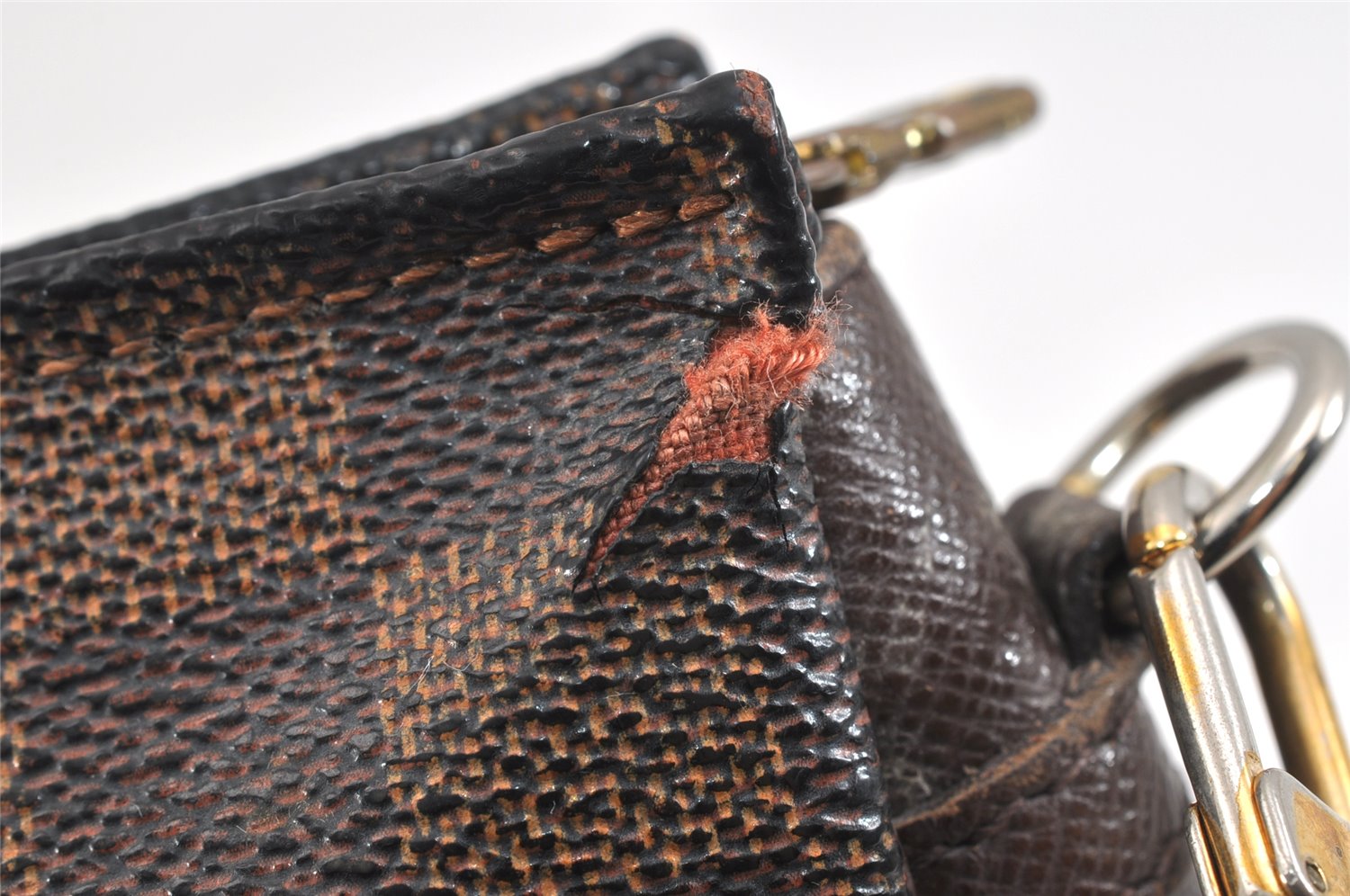 Authentic Louis Vuitton Damier Trousse Makeup Hand Bag Pouch N51982 LV 3229K