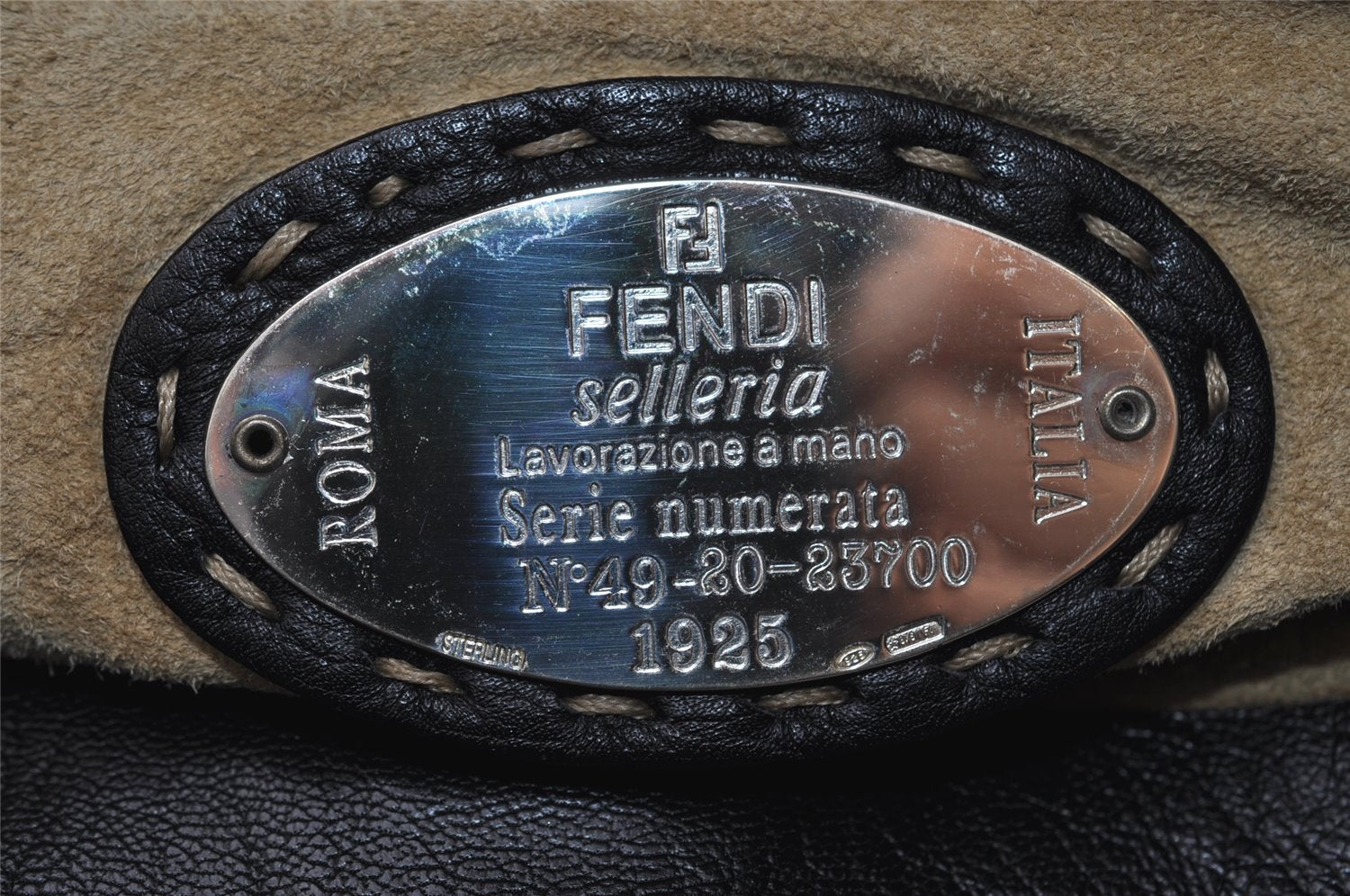 Authentic FENDI Selleria Vintage Shoulder Hand Bag Leather Black 3234I