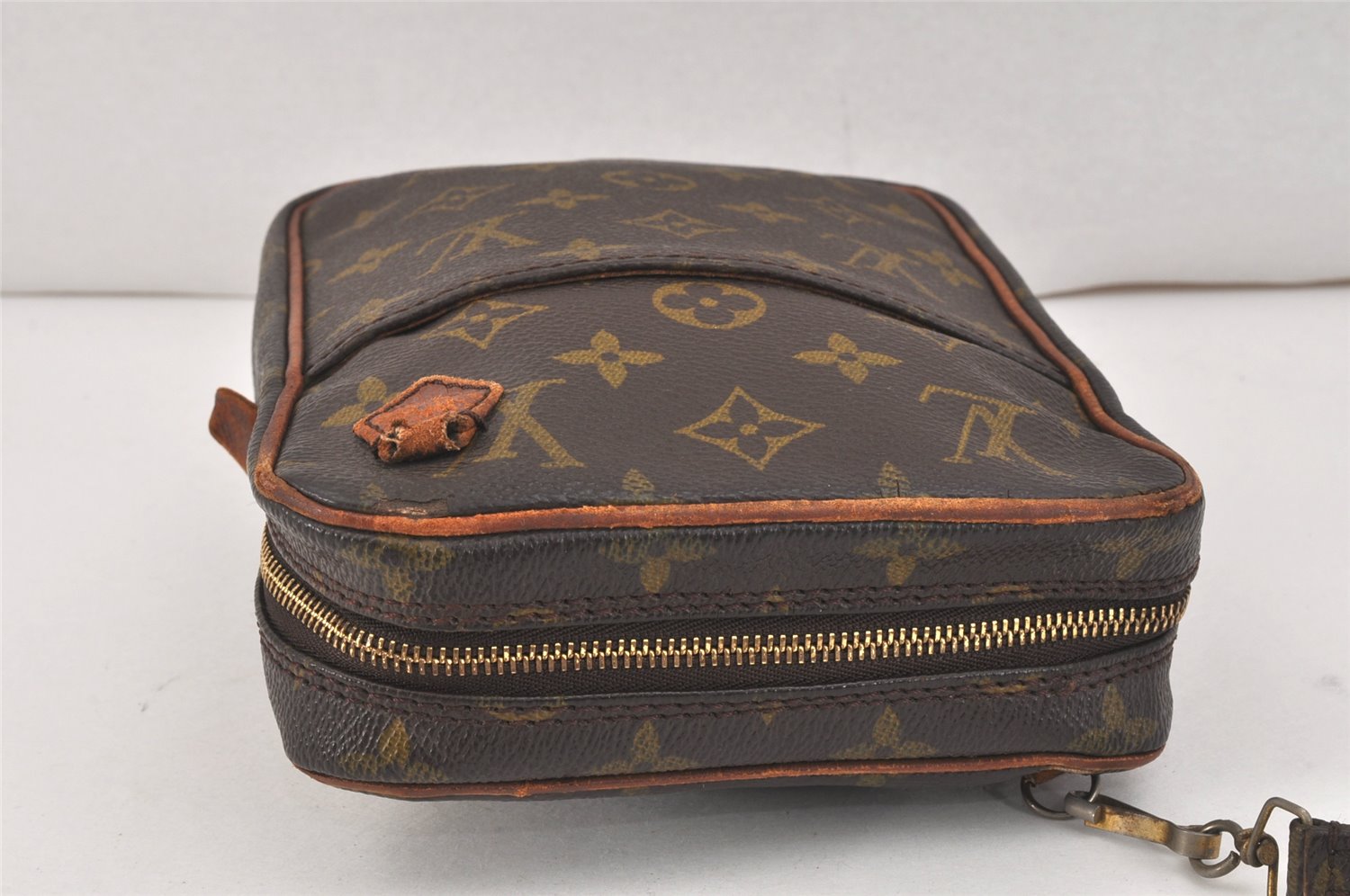 Authentic Louis Vuitton Monogram Danube Shoulder Cross Bag Old Model Junk 3235K