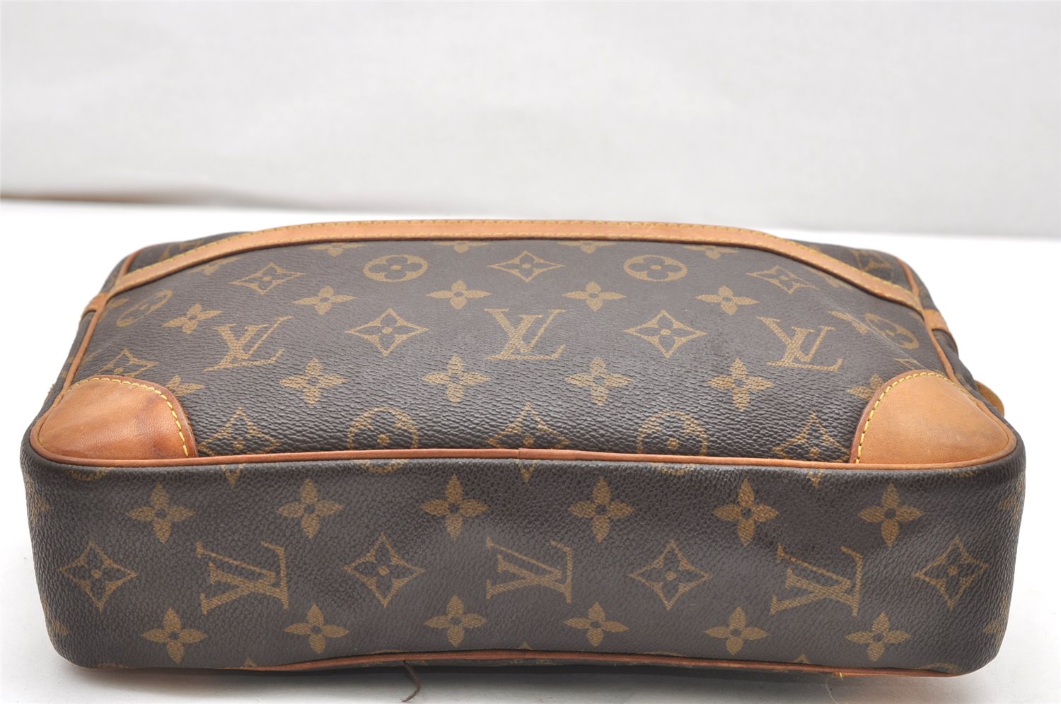Authentic Louis Vuitton Monogram Compiegne 28 Clutch Hand Bag M51845 LV 3236K