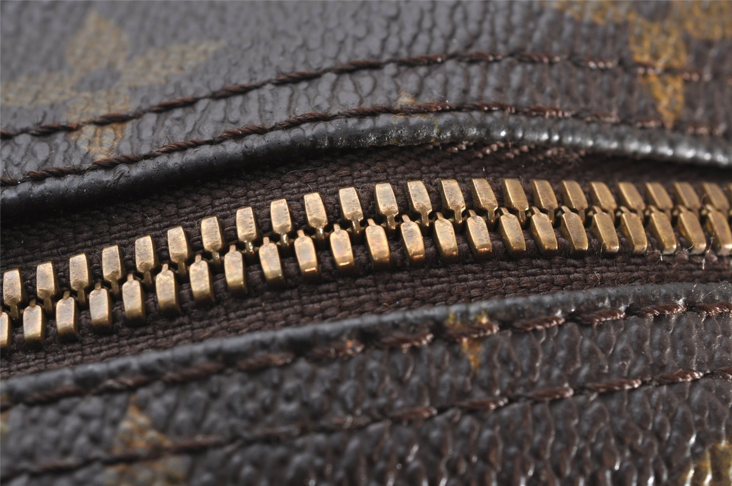 Authentic Louis Vuitton Monogram Deauville Hand Bag M47270 LV 3238J