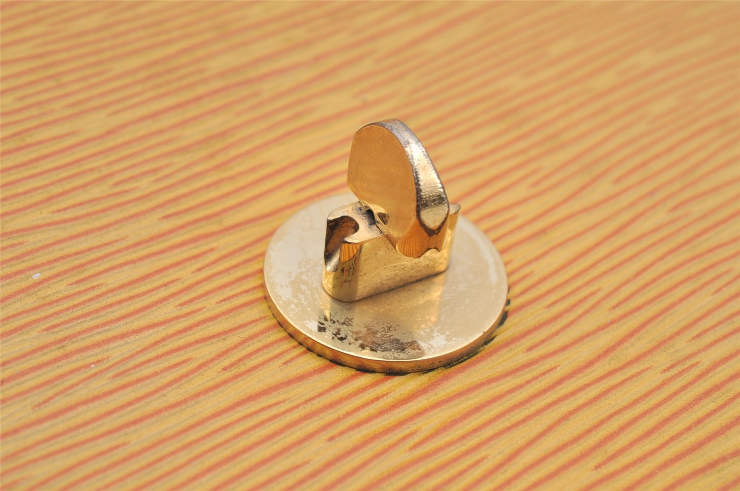 Authentic Louis Vuitton Epi Cluny Shoulder Bag Purse Yellow M52259 LV 3241J