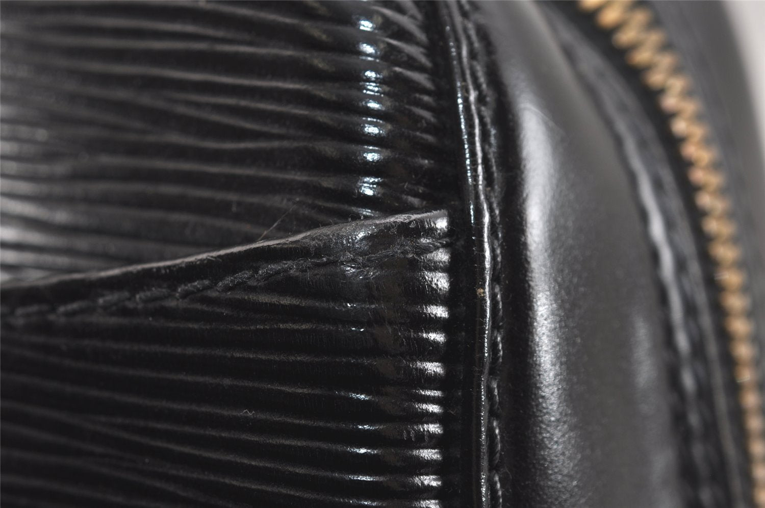 Authentic Louis Vuitton Epi Sablon Hand Bag Black M52042 LV 3242J