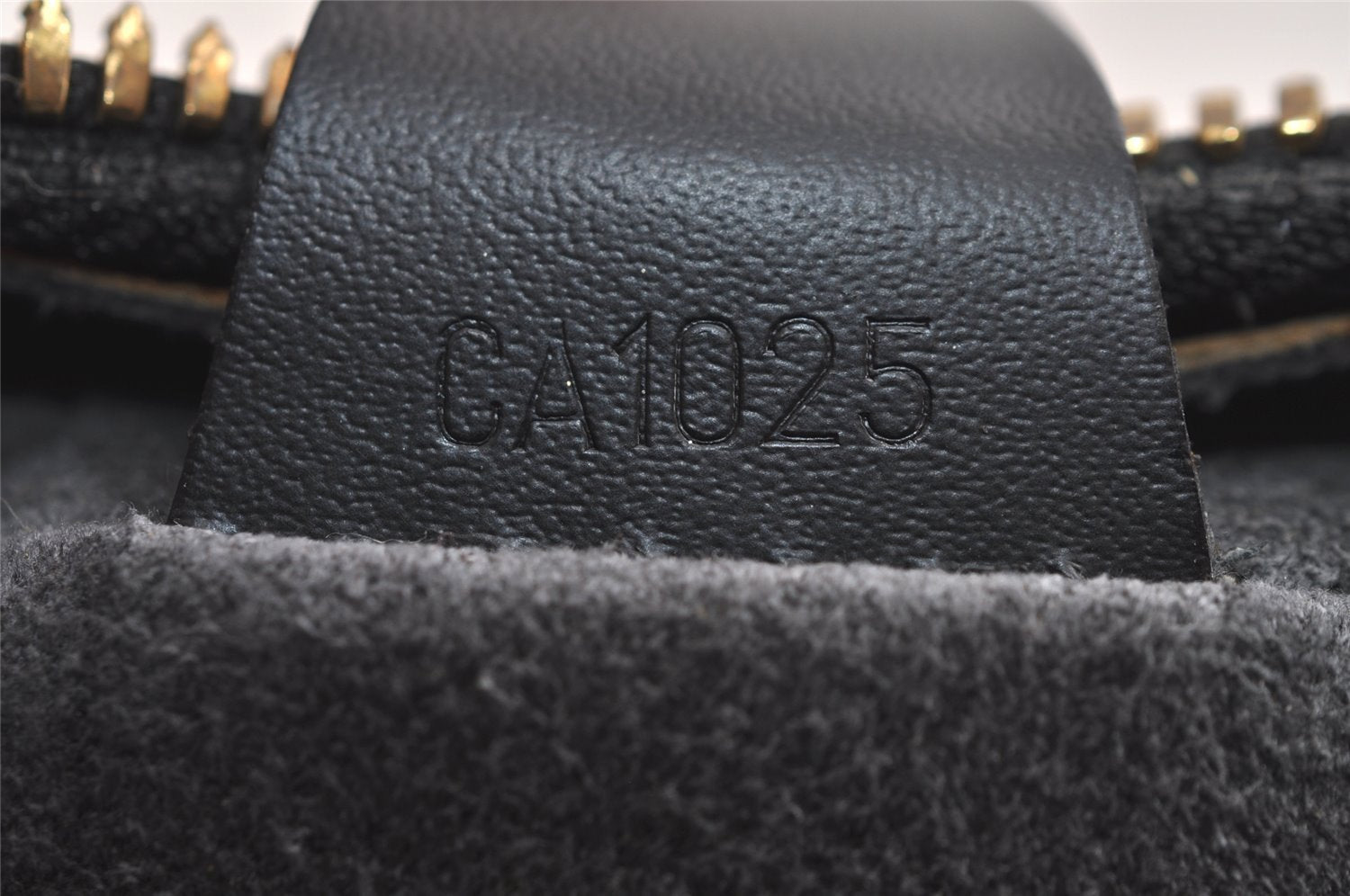 Authentic Louis Vuitton Epi Sablon Hand Bag Black M52042 LV 3242J