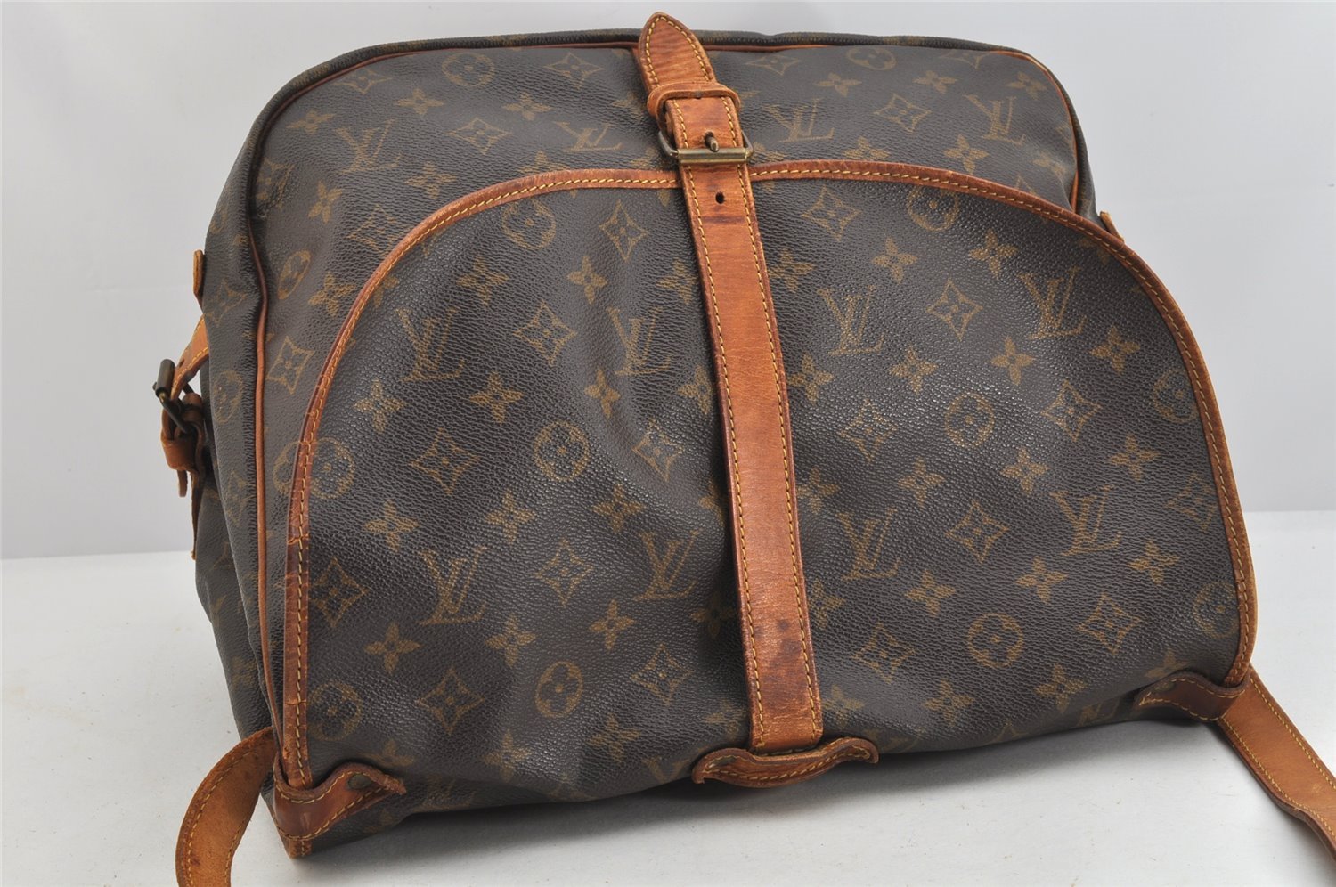 Authentic Louis Vuitton Monogram Saumur 35 Shoulder Cross Bag M42254 Junk 3242K