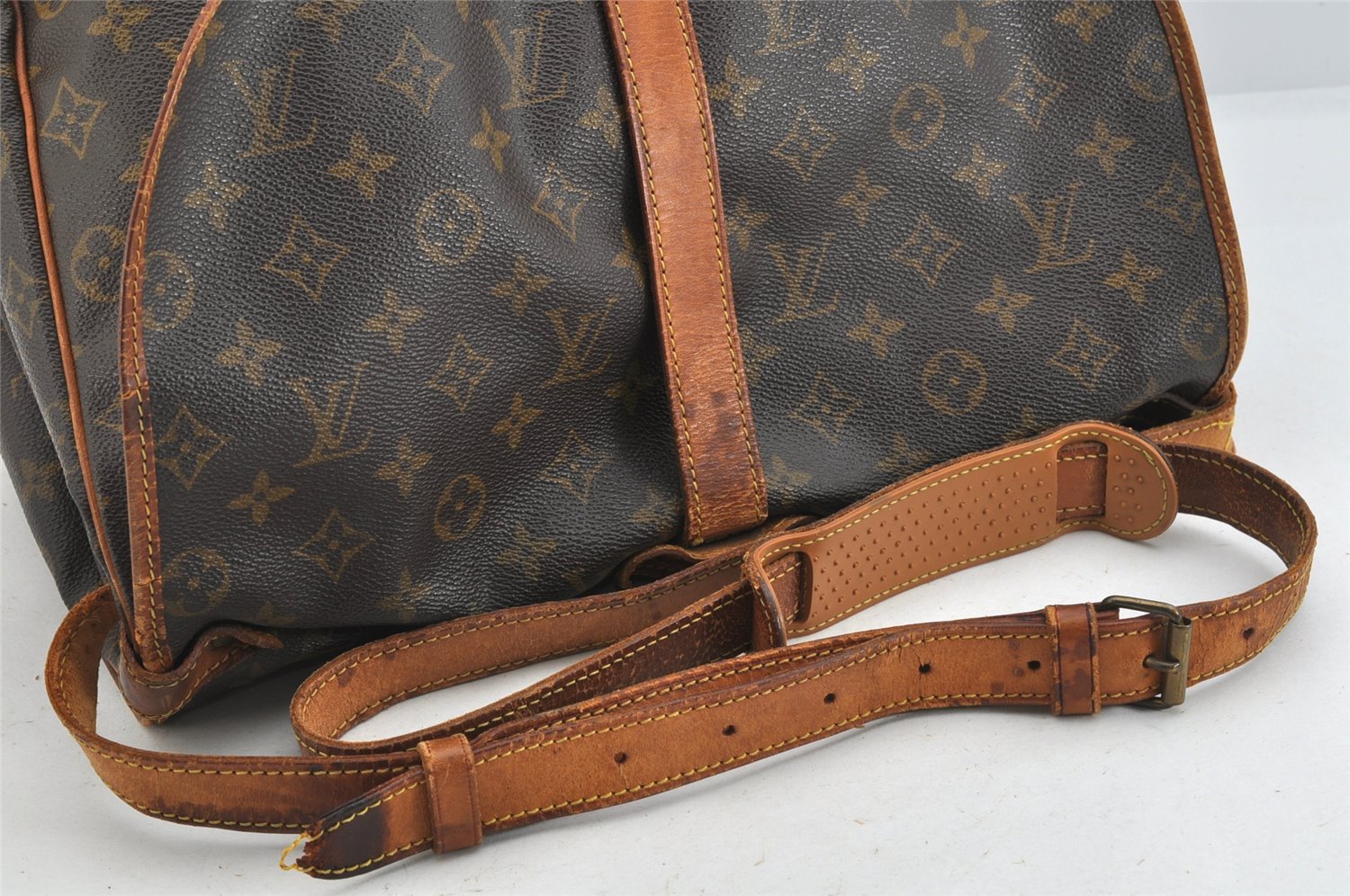 Authentic Louis Vuitton Monogram Saumur 35 Shoulder Cross Bag M42254 Junk 3242K