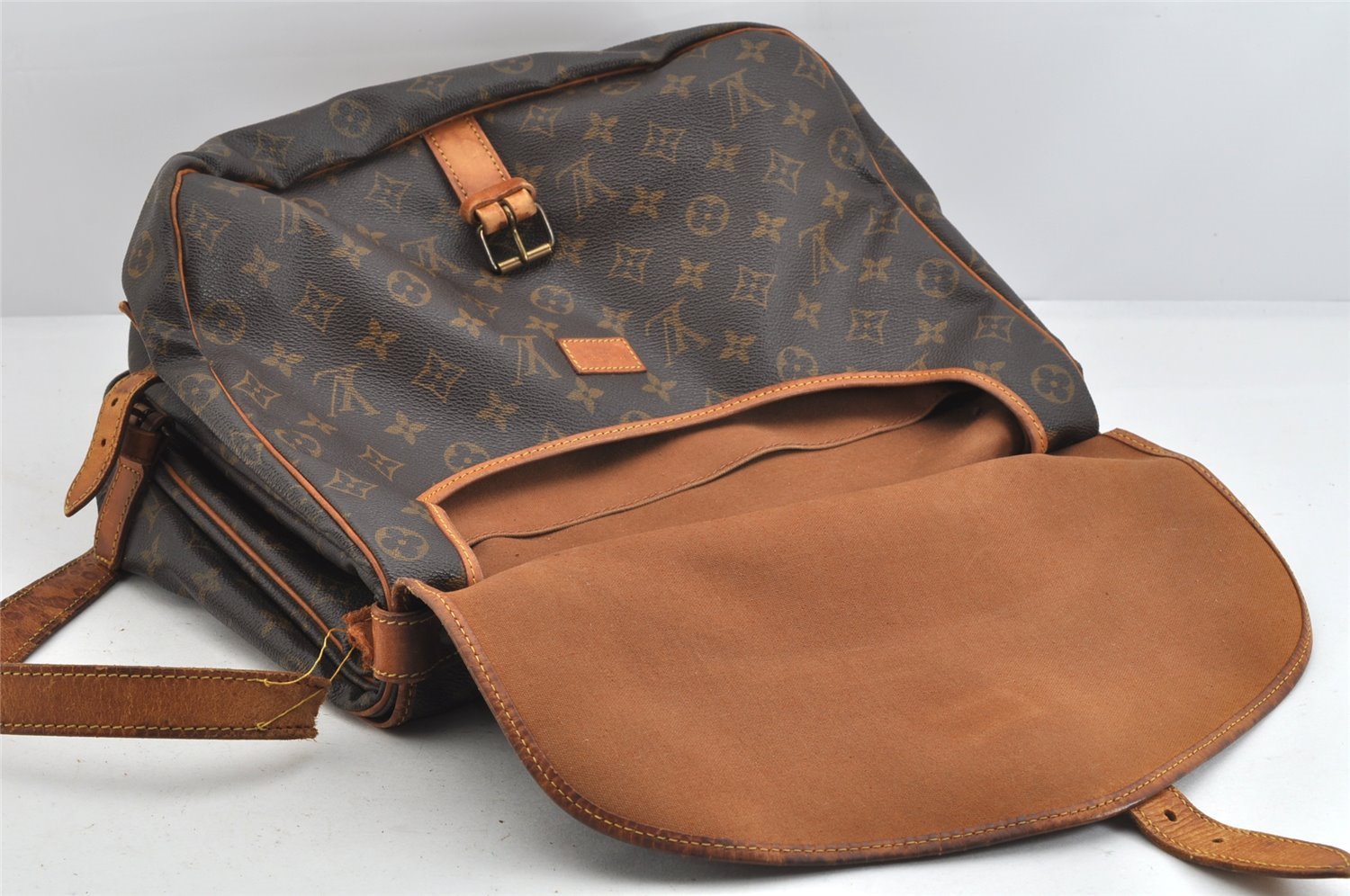 Authentic Louis Vuitton Monogram Saumur 35 Shoulder Cross Bag M42254 Junk 3242K