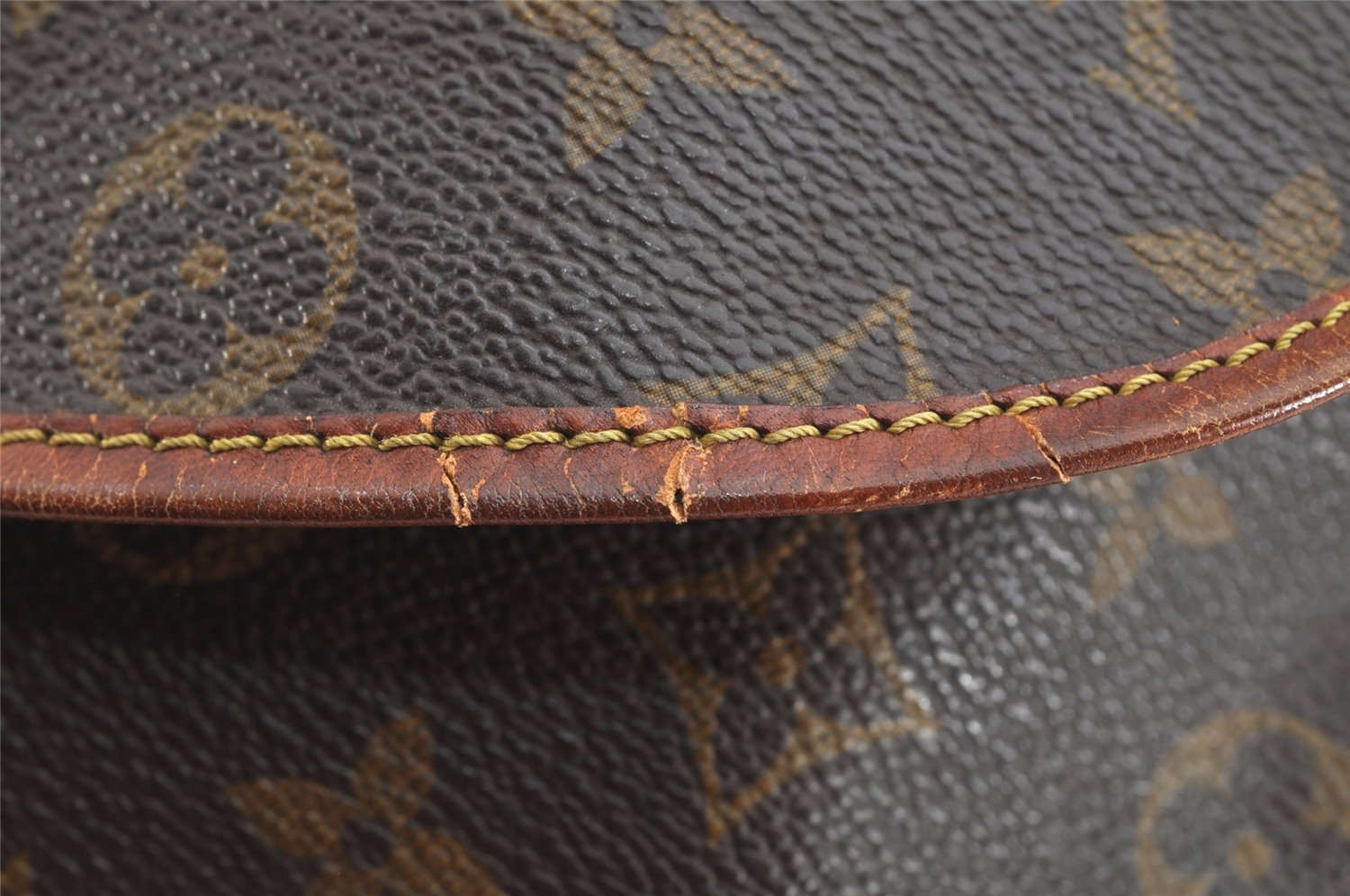 Authentic Louis Vuitton Monogram Saumur 35 Shoulder Cross Bag M42254 LV 3243K