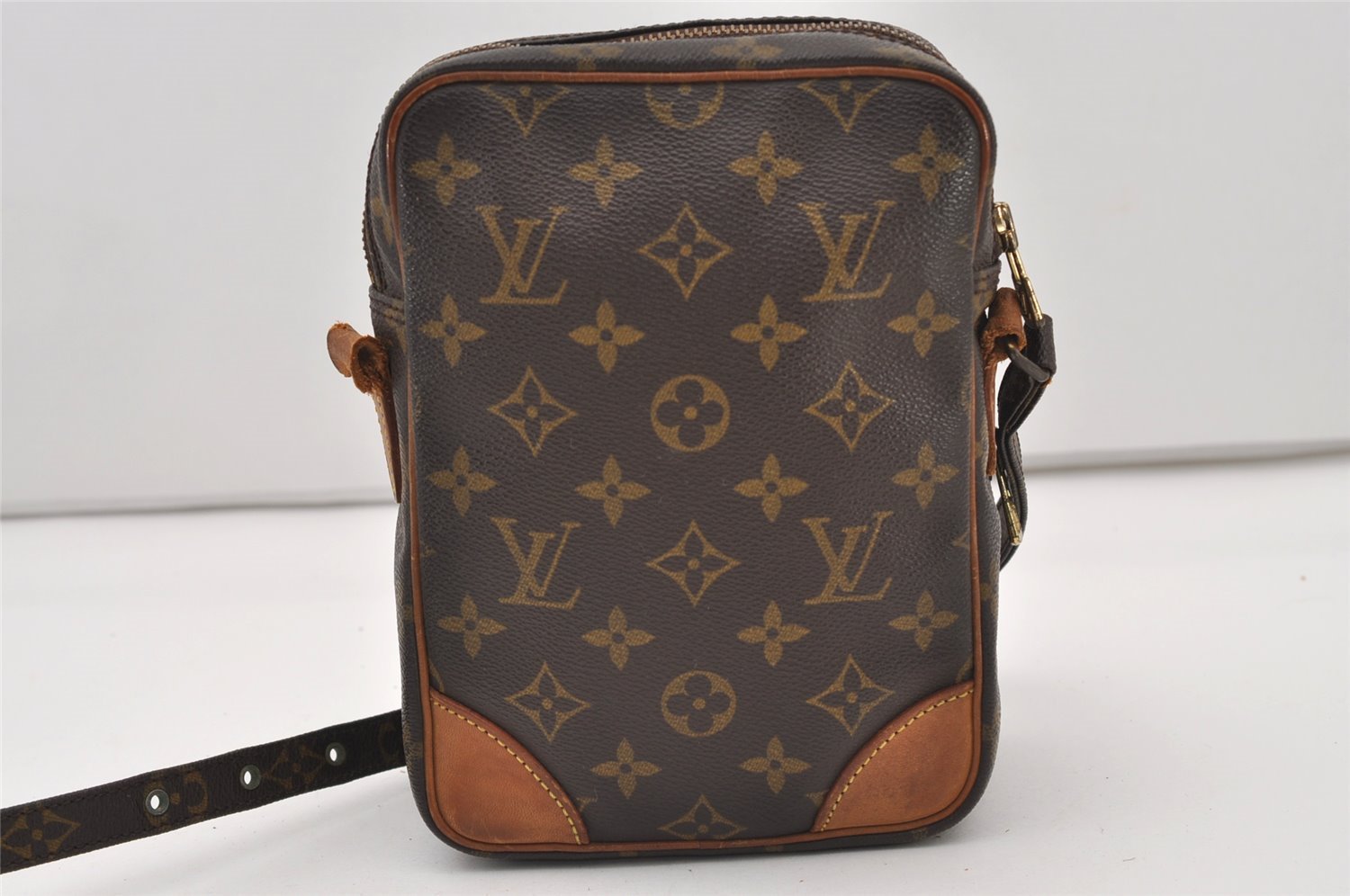 Authentic Louis Vuitton Monogram Amazone Shoulder Cross Body Bag M45236 LV 3245J
