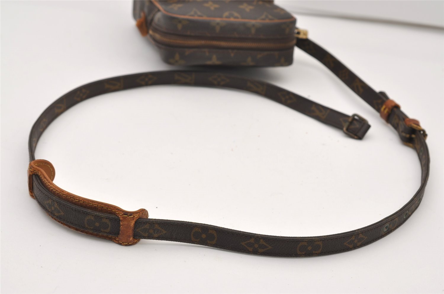 Authentic Louis Vuitton Monogram Amazone Shoulder Cross Body Bag M45236 LV 3245J