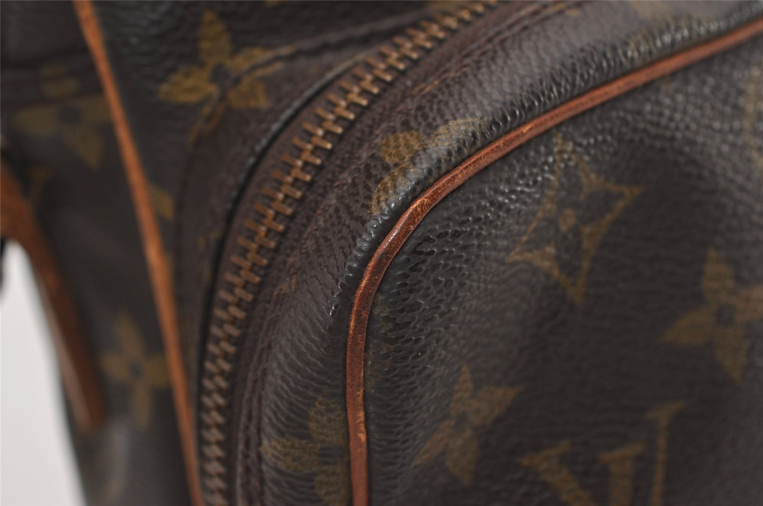 Authentic Louis Vuitton Monogram Amazone Shoulder Cross Body Bag M45236 LV 3245J