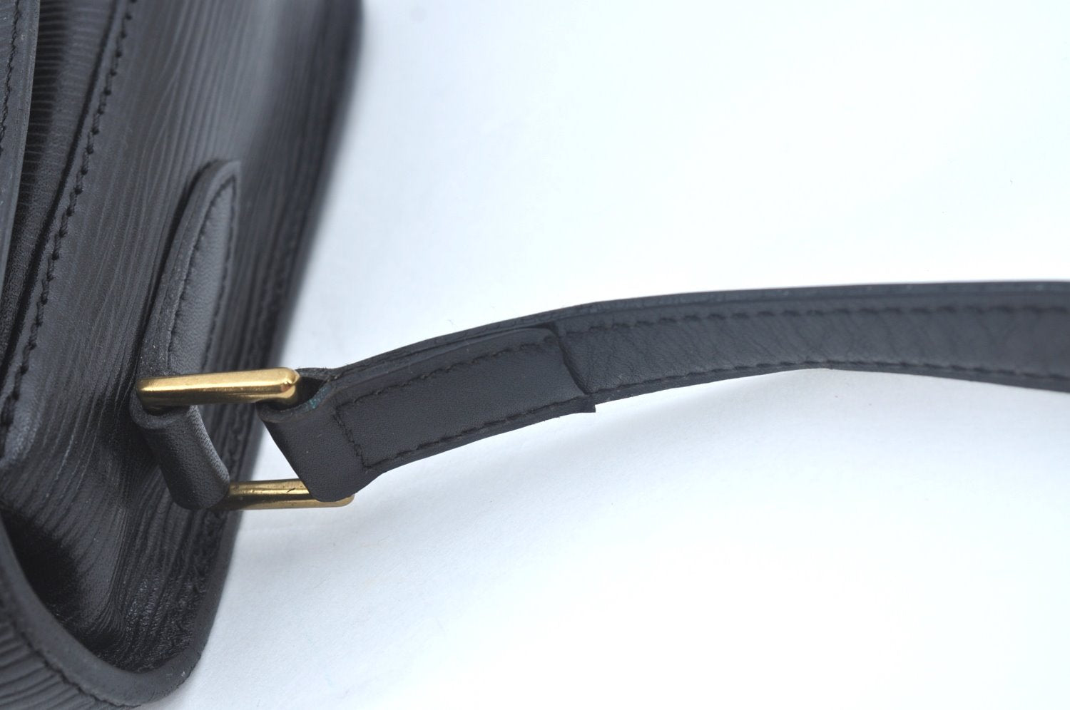 Auth Louis Vuitton Epi Saint Cloud GM Shoulder Cross Body Bag M52192 Black 3247I