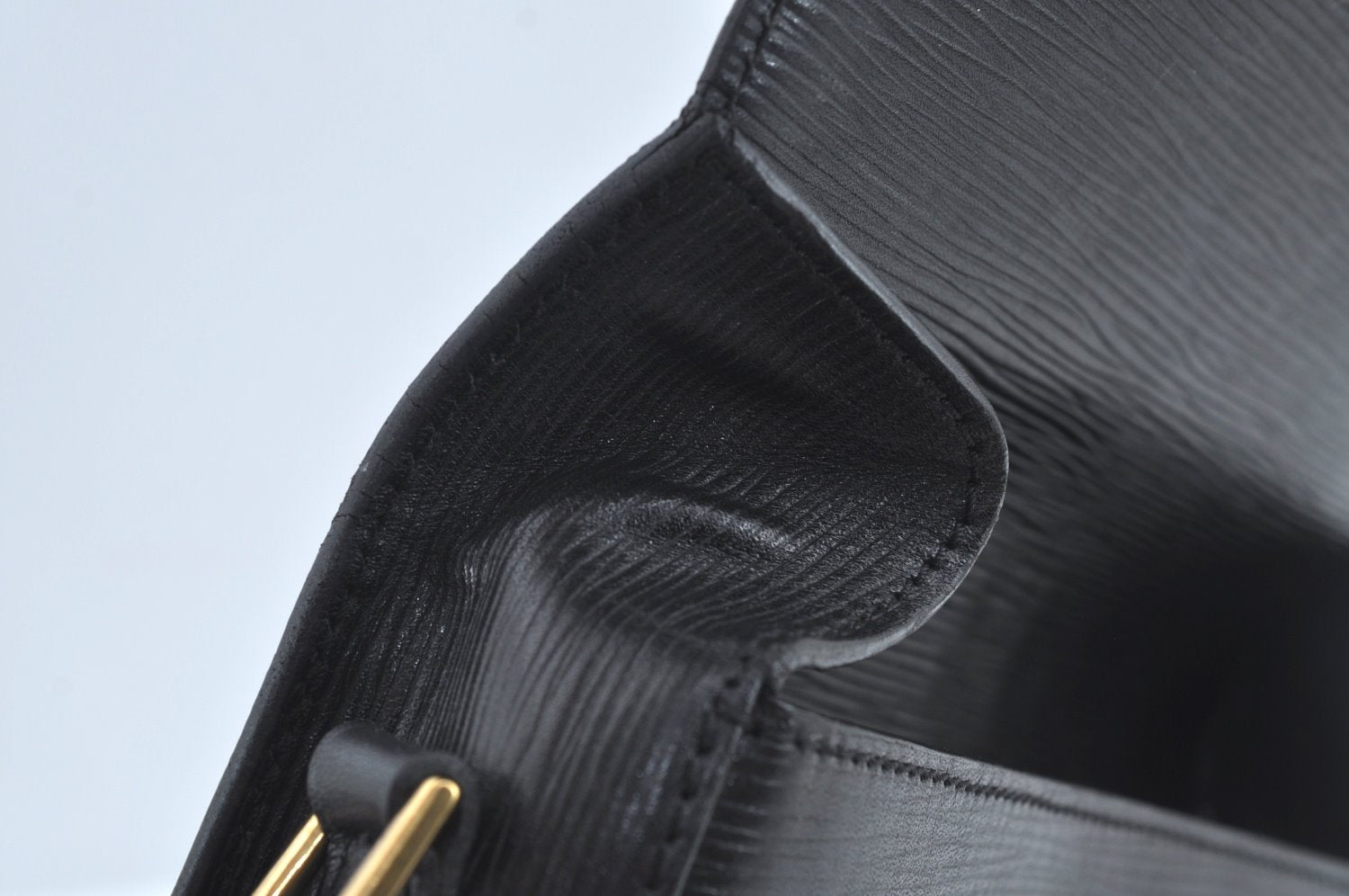 Auth Louis Vuitton Epi Saint Cloud GM Shoulder Cross Body Bag M52192 Black 3247I