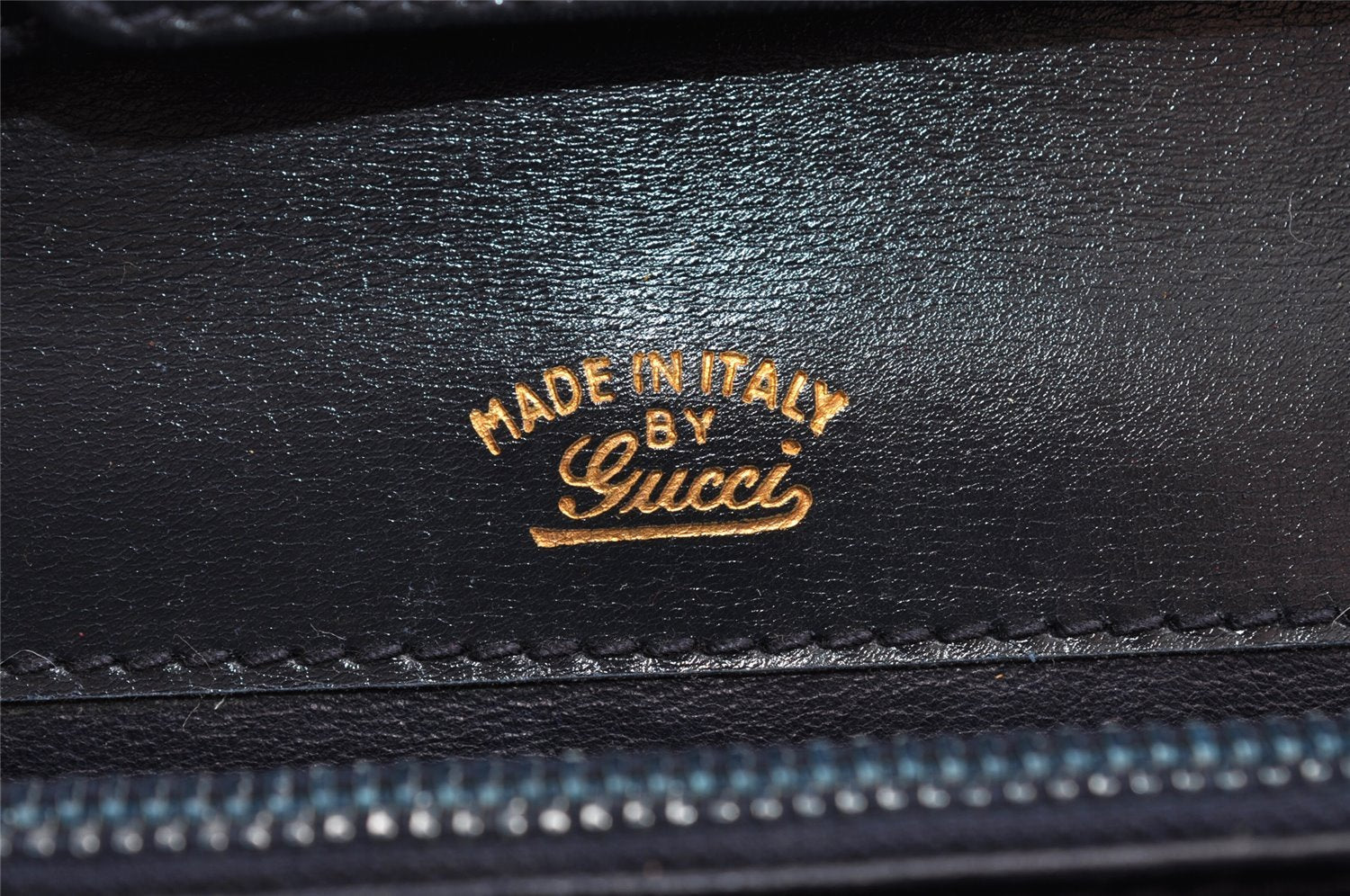 Authentic GUCCI Vintage Shoulder Bag Purse Leather Navy Blue 3253I