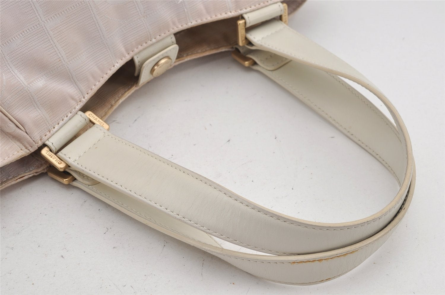 Authentic CHANEL New Travel Line Shoulder Hand Bag Nylon Leather Pink 3253K